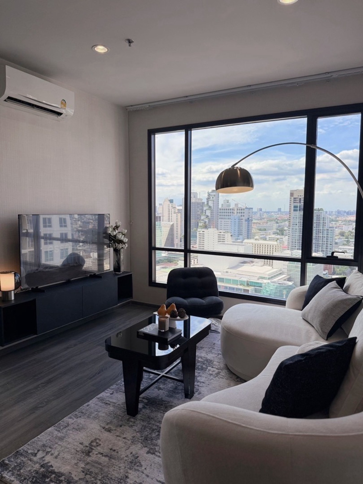 ขายคอนโดราชเทวี พญาไท : 🚀 ด่วน!2ห้องนอนห้องสุดท้ายราคาสุดพิเศษ Ideo Mobi Rangnam เพียง 7.99 ล้าน 📲 𝟎𝟔𝟒-𝟕𝟗𝟒𝟒𝟐𝟔𝟑(คุณน้ำ) 