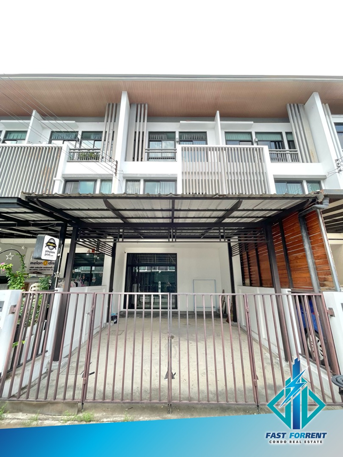 ให้เช่าทาวน์โฮมโชคชัย4 ลาดพร้าว71 : 🔥🔥30391🔥🔥ให้เช่าหมู่บ้านโคซี่ลาดพร้าว 41 🌐LINE ID : @fastforrentcondo