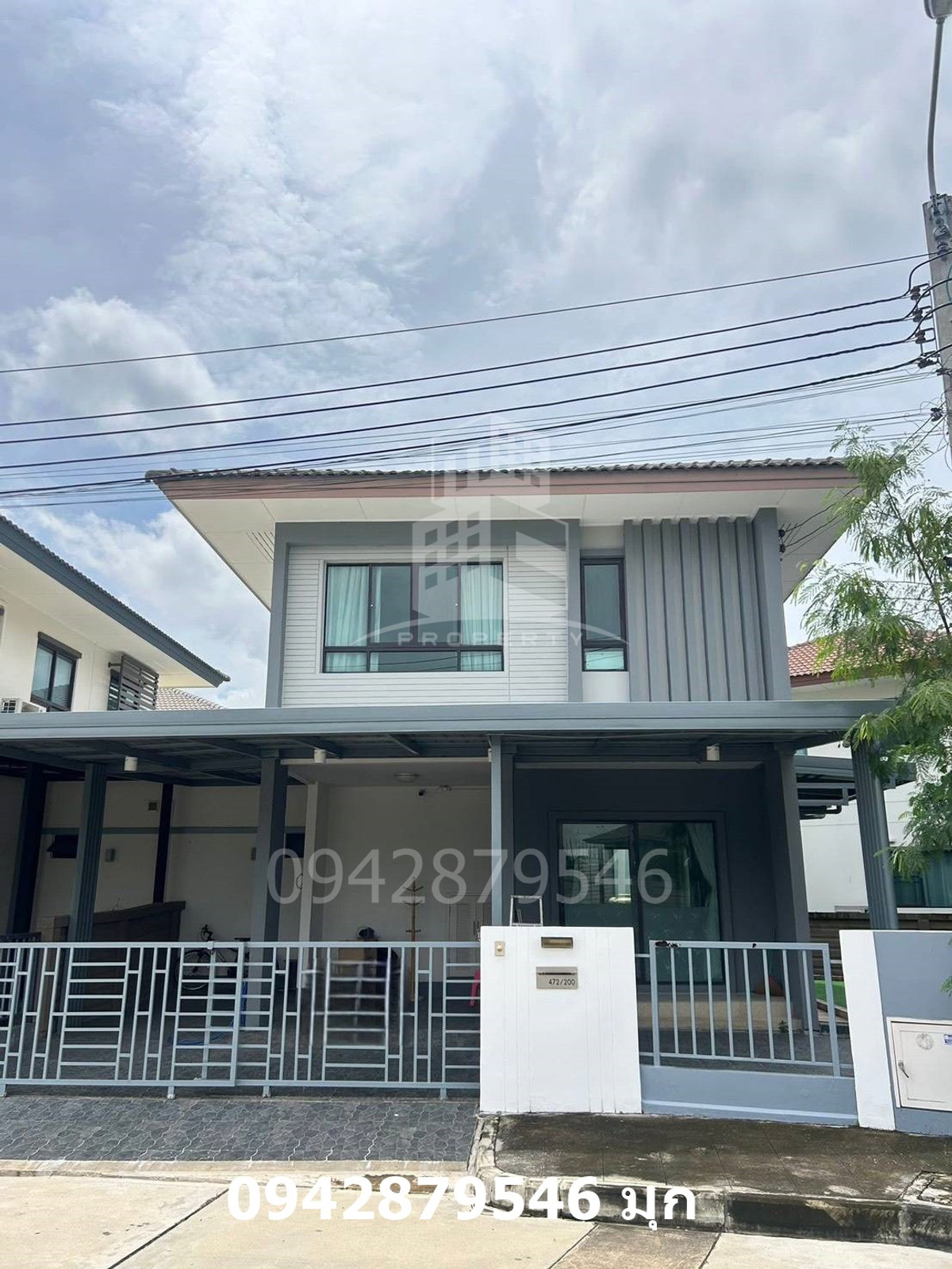 For SaleHouseRama 2, Bang Khun Thian : Semi-detached house for sale on an area of ​​50 square meters, usable area 130 sq m, 3 bedrooms, 2 bathrooms.