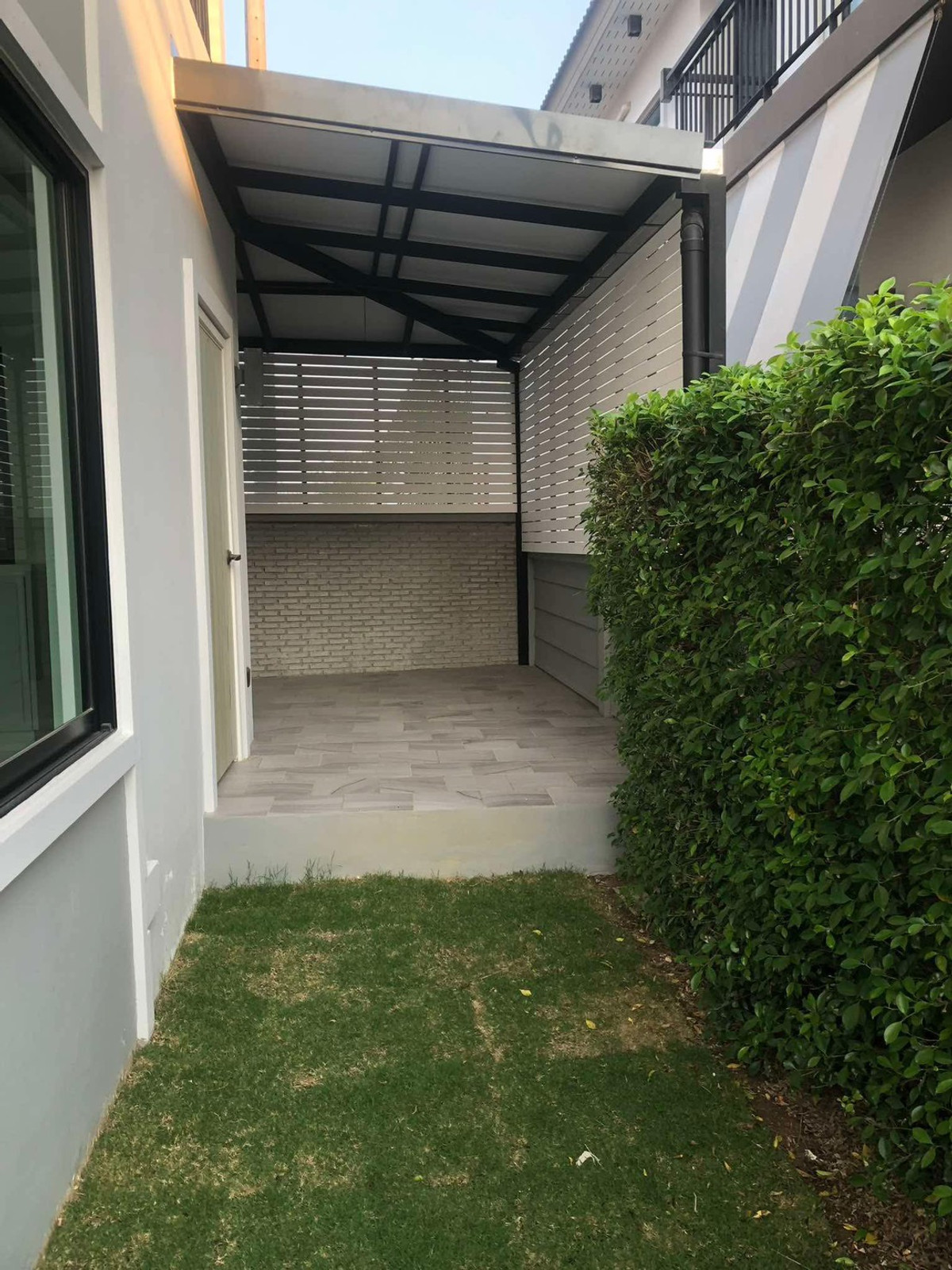 ขายบ้านพัทยา บางแสน ชลบุรี สัตหีบ : ลดเป็นล้าน 🔥 บ้านเดี่ยว เดอะ เลเจนด์ บางแสน / 4 ห้องนอน (ขาย), The Legend Bangsaen / Detached House 4 Bedrooms (FOR SALE) YEAN042