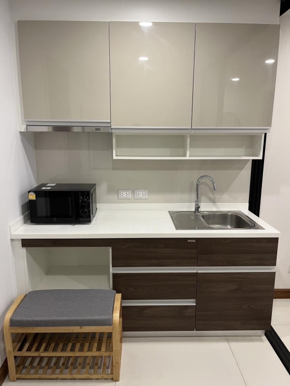 ให้เช่าคอนโดวงเวียนใหญ่ เจริญนคร : ให้เช่า ✨ Supalai Premier Charoen Nakhon ✨ ใกล้ BTS กรุงธนบุรี เฟอร์นิเจอร์ และ เครื่องใช้ไฟฟ้าครบ 