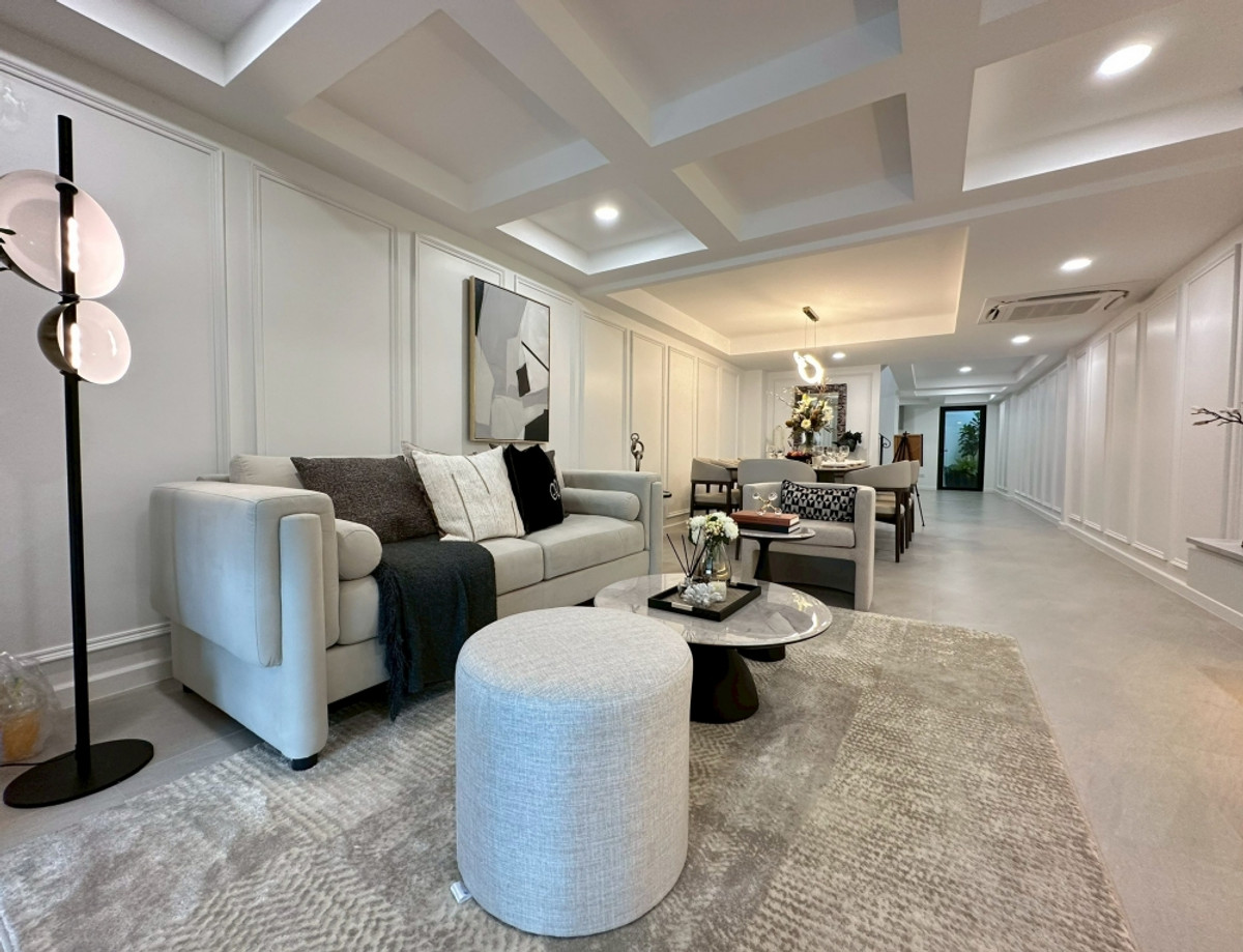 For SaleTownhomeSukhumvit, Asoke, Thonglor : TA8507📲LineID @556ryccg 🏡Pridi Banomyong house 192 sqm 3 Bedroom Newly renovated Modern classic style near BTS Phra Khanong