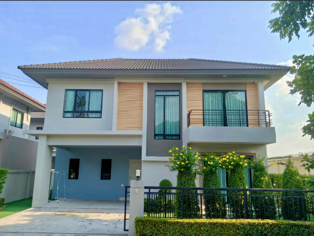 ให้เช่าบ้านนวมินทร์ รามอินทรา : ให้เช่า บ้านเดี่ยว ไลฟ์ บางกอก บลูเลอวาร์ด รามอินทรา 65 | แปลงหน้าสวน ใกล้รถไฟฟ้าสายสีชมพู วัชรพล - คู้บอน | พร้อมอยู่