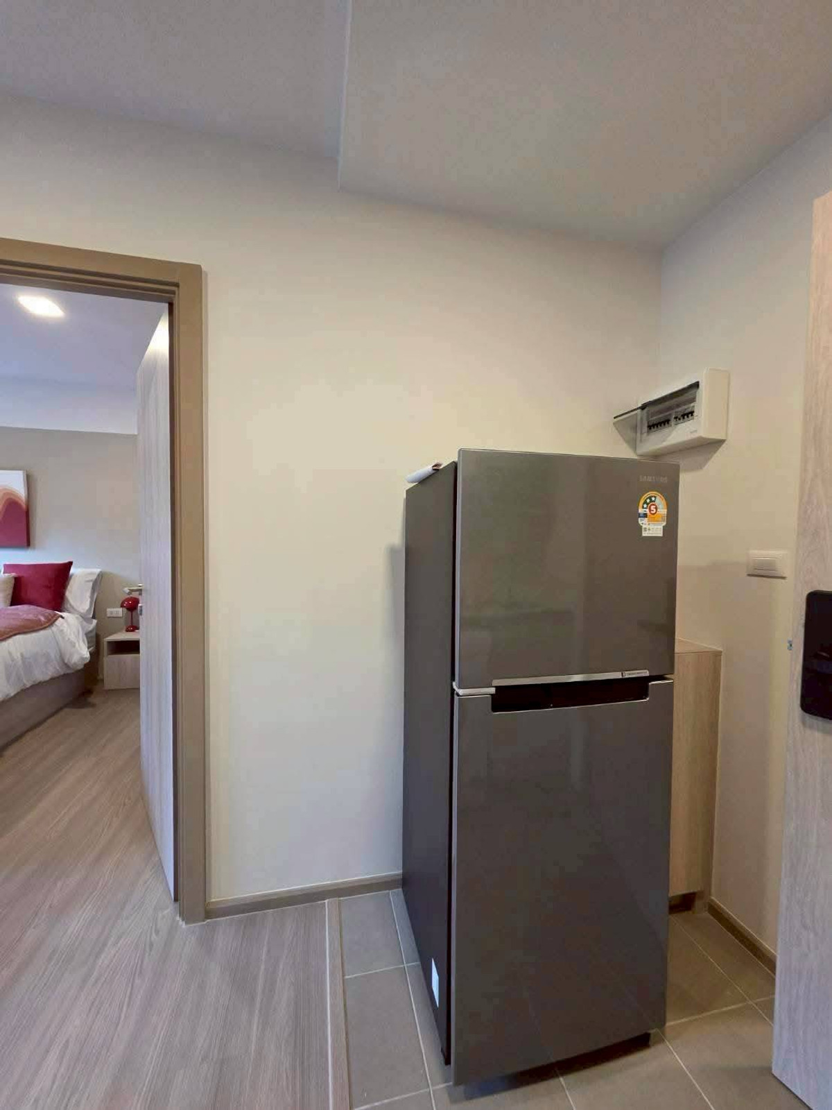 ให้เช่าคอนโดพัทยา บางแสน ชลบุรี สัตหีบ : ด่วนห้ามพลาด🌟 D Condo Sense บางแสน พร้อมให้เช่าแล้ววันนี้! ห้องใหม่ไม่เคยมีผู้เช่า วิวดี ชั้น 8 ตึก B 💫 📞065-5639565 / 093-1681685🟢LINE: @wsrcondo