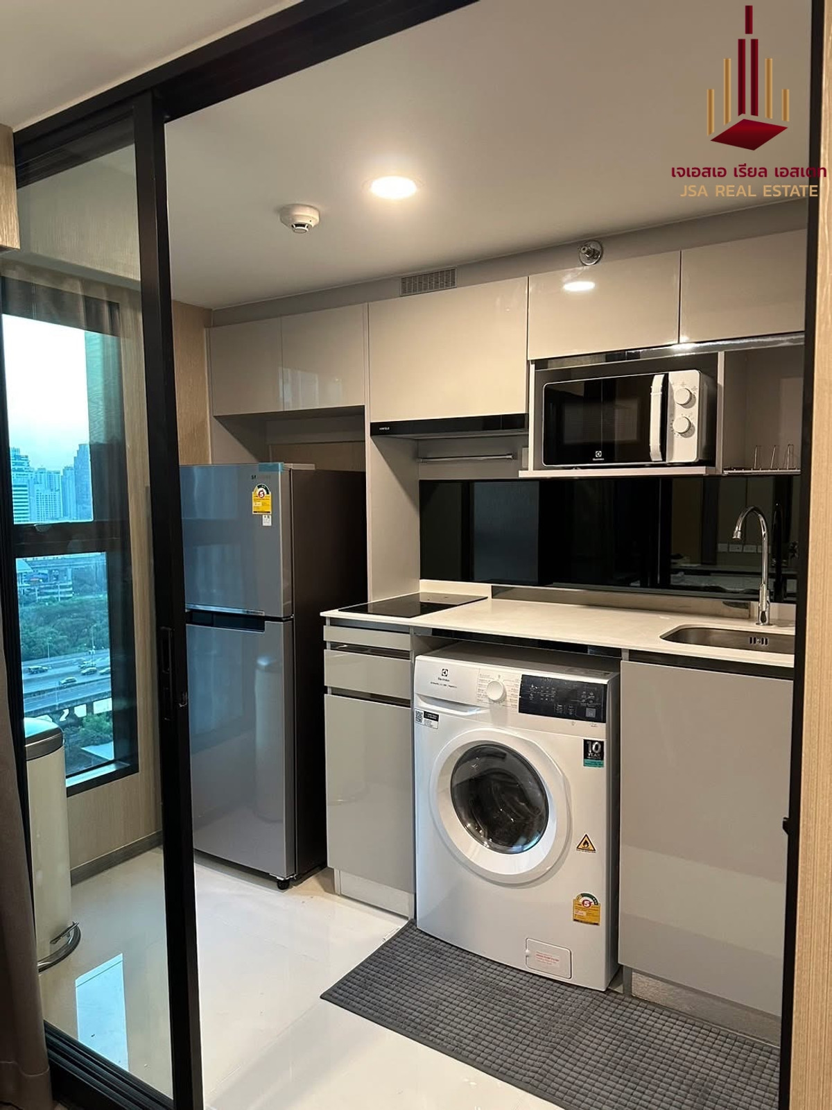 For SaleCondoRama9, Petchburi, RCA : ✨ For Sale: KnightsBridge Space Rama 9 Condo ✨ 💰 Only 12,000,000 THB