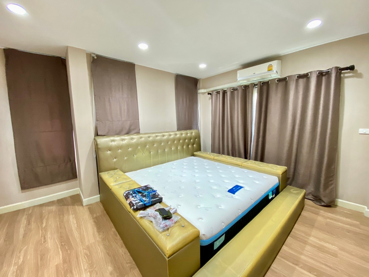 ให้เช่าบ้านนวมินทร์ รามอินทรา : ให้เช่า บ้านเดี่ยว ไลฟ์ บางกอก บลูเลอวาร์ด รามอินทรา 65 | แปลงหน้าสวน ใกล้รถไฟฟ้าสายสีชมพู วัชรพล - คู้บอน | พร้อมอยู่