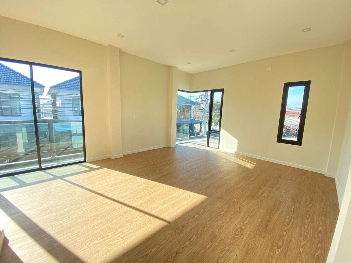 ขายบ้านพัทยา บางแสน ชลบุรี สัตหีบ : ลดเป็นล้าน 🔥 บ้านเดี่ยว เดอะ เลเจนด์ บางแสน / 4 ห้องนอน (ขาย), The Legend Bangsaen / Detached House 4 Bedrooms (FOR SALE) YEAN042