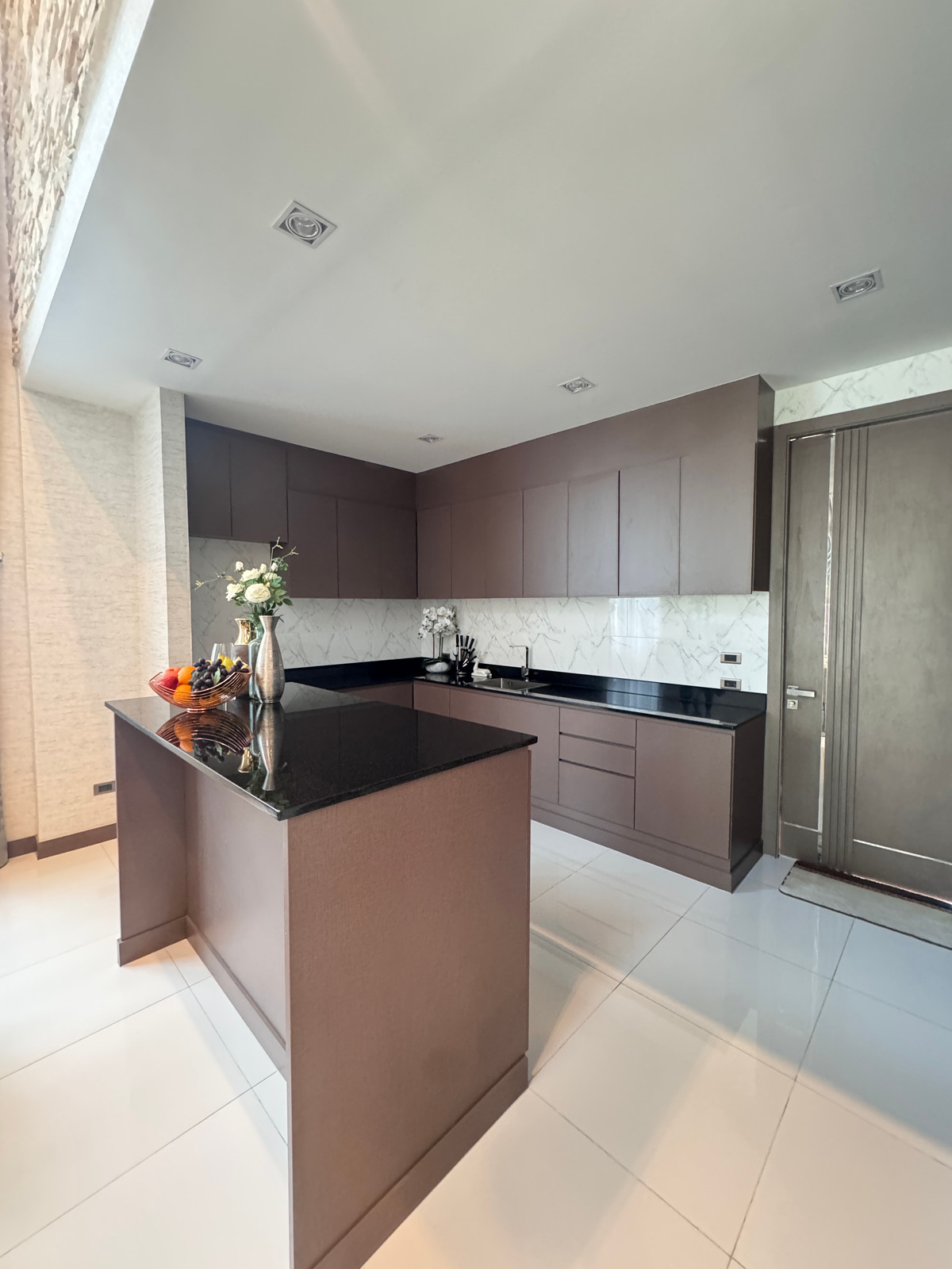 For SaleHousePattaya, Bangsaen, Chonburi : Detached House Nakarasarp Bangphra / 3 Bedrooms (FOR SALE), Nakarasarp Bangphra / Detached House 3 Bedrooms (FOR SALE) YEAN044