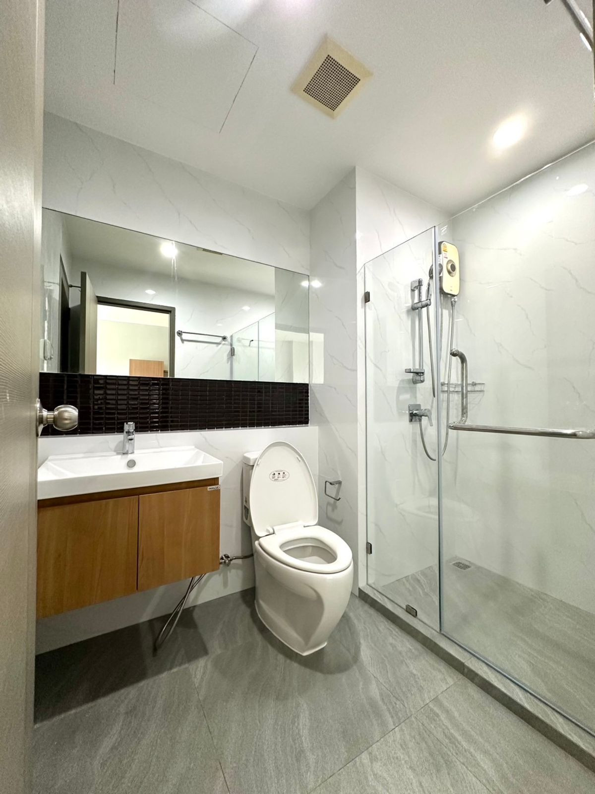 For RentCondoThaphra, Talat Phlu, Wutthakat : 💥CP-8725💥The Tempo Grand Sathorn - Wutthakat 👉Line : @cozycondo