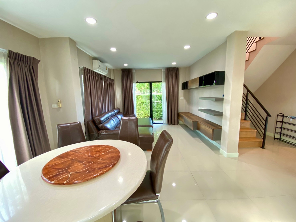 ให้เช่าบ้านนวมินทร์ รามอินทรา : ให้เช่า บ้านเดี่ยว ไลฟ์ บางกอก บลูเลอวาร์ด รามอินทรา 65 | แปลงหน้าสวน ใกล้รถไฟฟ้าสายสีชมพู วัชรพล - คู้บอน | พร้อมอยู่