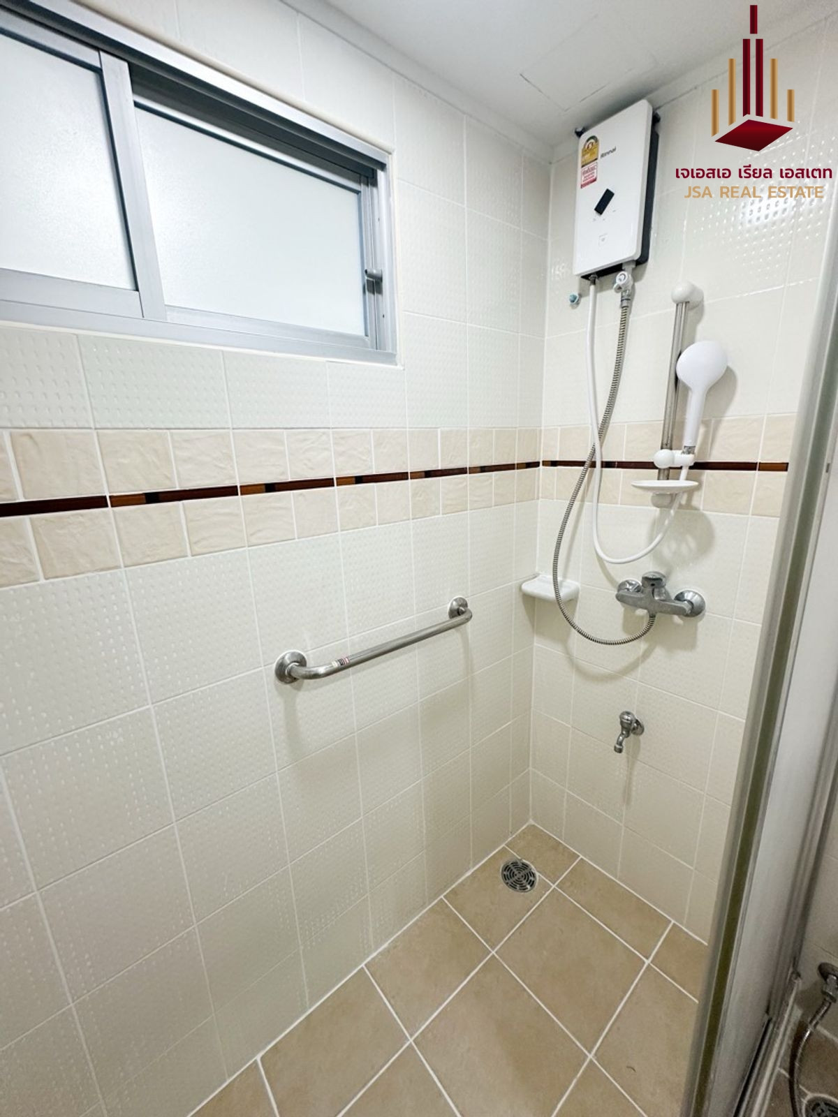 For SaleCondoRatchadapisek, Huaikwang, Suttisan : ✨ Lumpini Ville Cultural Center for sale ✨ Beautifully decorated room, ready to move in.