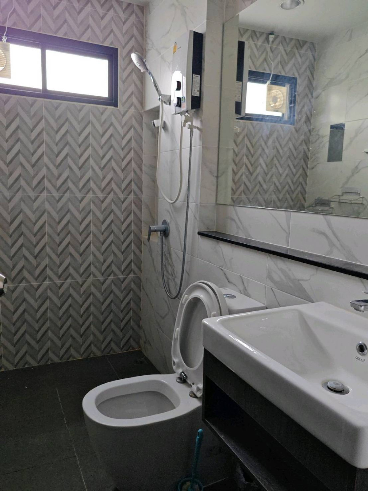 ให้เช่าทาวน์โฮมนวมินทร์ รามอินทรา : ให้เช่าทาวน์โฮม พรีเมี่ยม เพลส พหลโยธิน - รามอินทรา ใกล้ บิ๊กซี ดอนเมือง (สะพานใหม่) เพียง 5 นาที