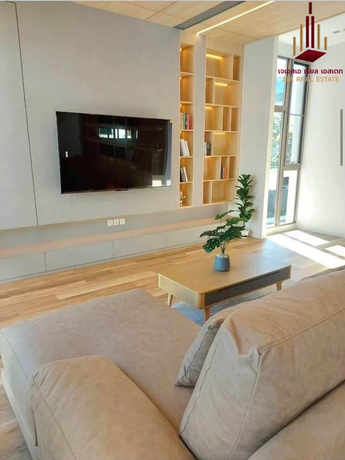 For RentHousePattanakan, Srinakarin : ✨ For Rent: VIVE Rama 9✨ 💰 Only 200,000 THB/month