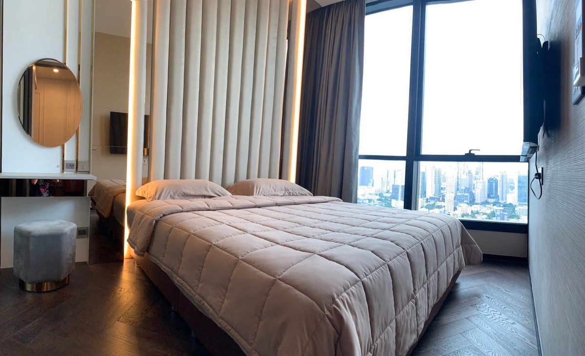 ขายคอนโดสุขุมวิท อโศก ทองหล่อ : ขาย คอนโด The Esse Sukhumvit 36 (พร้อมผู้เช่า)