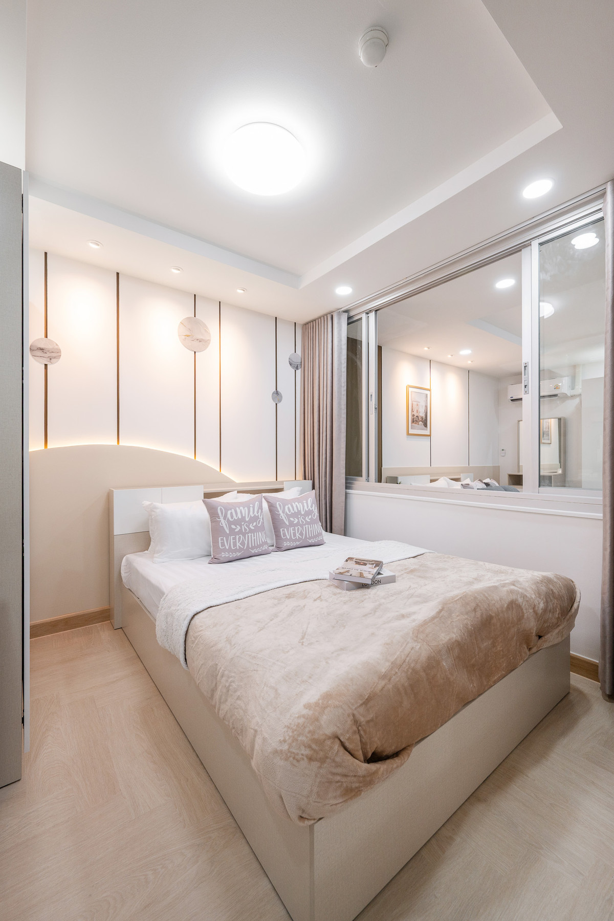 For SaleCondoRatchadapisek, Huaikwang, Suttisan : Ratchada, Huai Khwang, Suthisan, Lat Phrao, Rama 9, Ari ❤️2 bedrooms in the heart of Ratchada, near MRT Huai Khwang, Ratchada City 18 project.