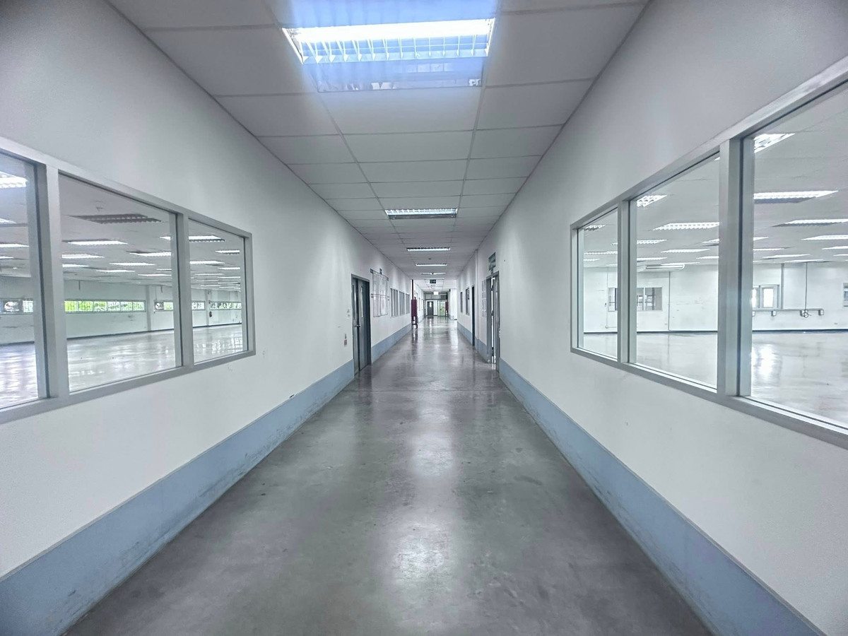 ขายโรงงานลาดกระบัง สุวรรณภูมิ : 🏭✨ โอกาสทอง! #ขายโรงงาน #พื้นที่สีม่วง พร้อมใบอนุญาต (รง.) ย่าน #ลาดกระบัง! 