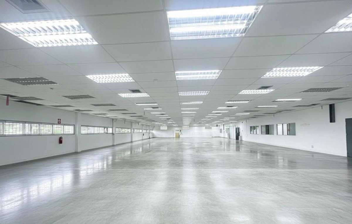 ขายโรงงานลาดกระบัง สุวรรณภูมิ : 🏭✨ โอกาสทอง! #ขายโรงงาน #พื้นที่สีม่วง พร้อมใบอนุญาต (รง.) ย่าน #ลาดกระบัง! 