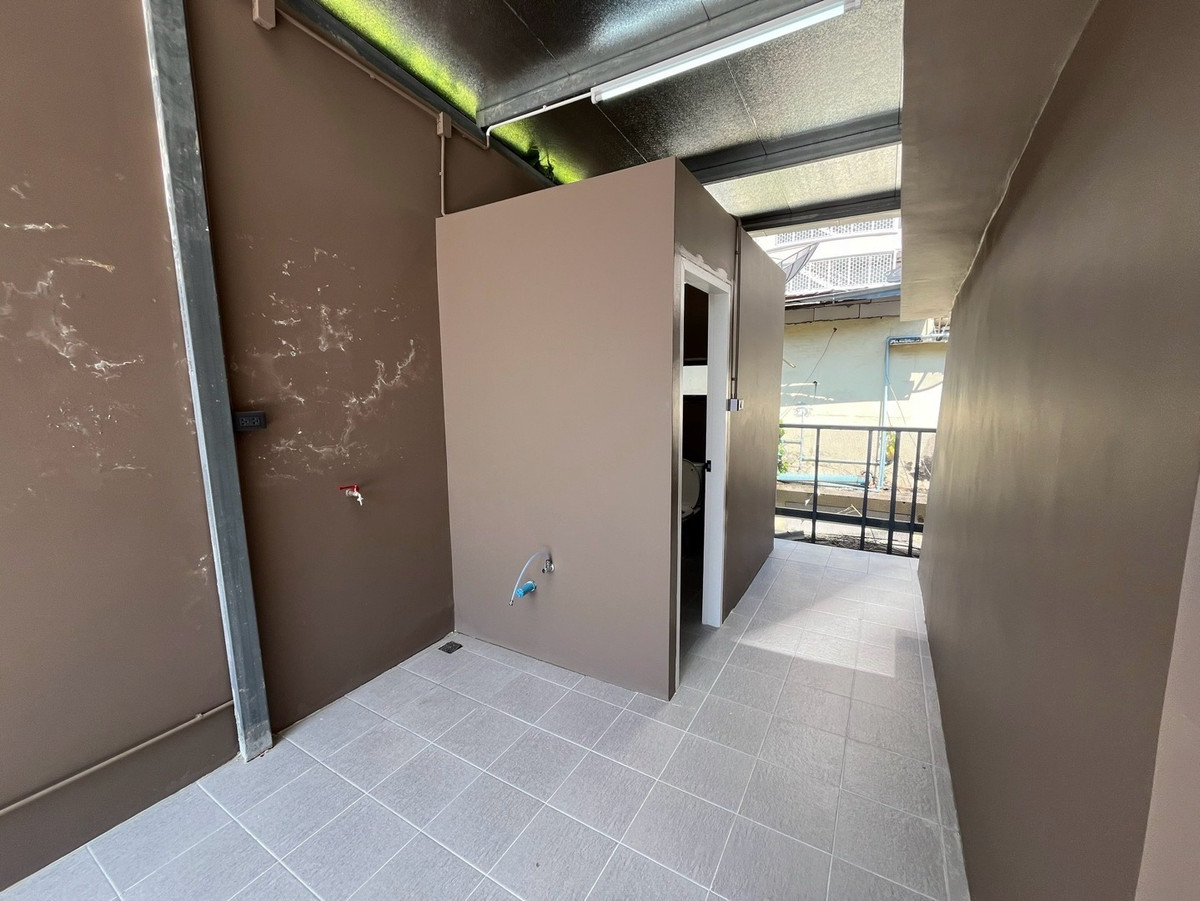 ให้เช่าโฮมออฟฟิศนานา : ให้เช่า โฮมออฟฟิศ นานา สุขุมวิท ใกล้ BTS สถานี นานา 800 เมตร