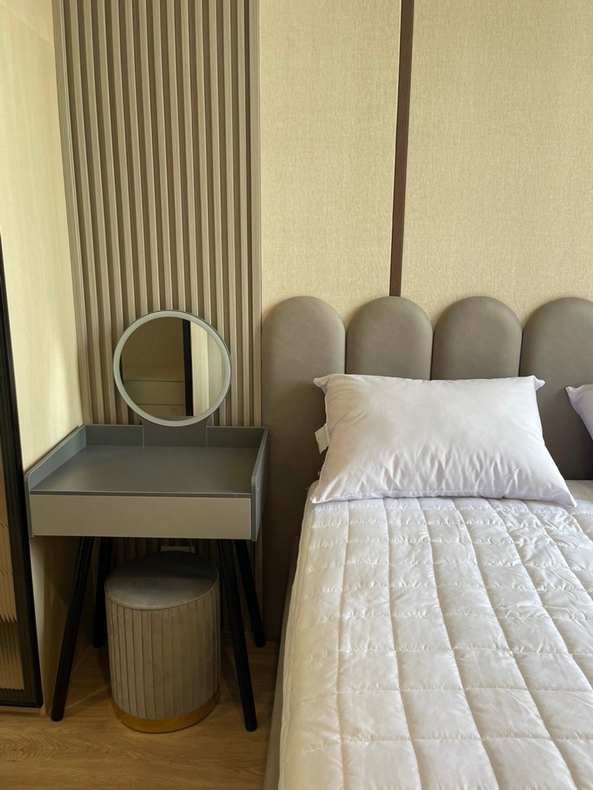 For RentCondoSukhumvit, Asoke, Thonglor : 🔥Urgent Rental🔥 Noble State 39, spacious unit with unblocked views, luxuriously decorated, fully furnished, ready to move in, near BTS Phrom Phong.