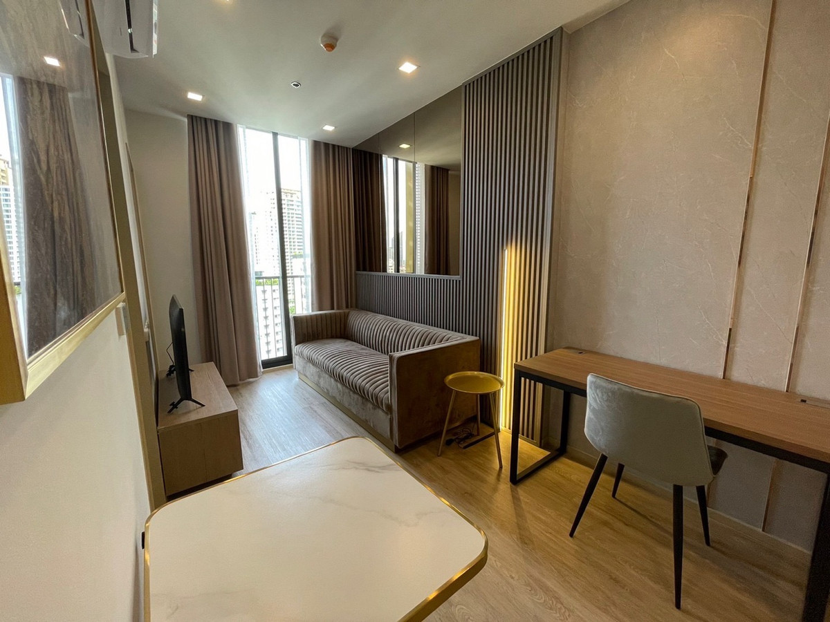 For RentCondoSukhumvit, Asoke, Thonglor : 🔥Urgent Rental🔥 Noble State 39, spacious unit with unblocked views, luxuriously decorated, fully furnished, ready to move in, near BTS Phrom Phong.