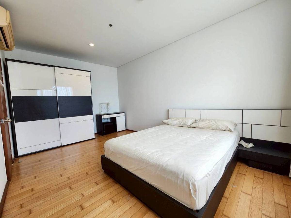 ให้เช่าคอนโดวงเวียนใหญ่ เจริญนคร : ให้เช่า Condo Villa Sathorn ใกล้ BTS กรุงธนบุรี