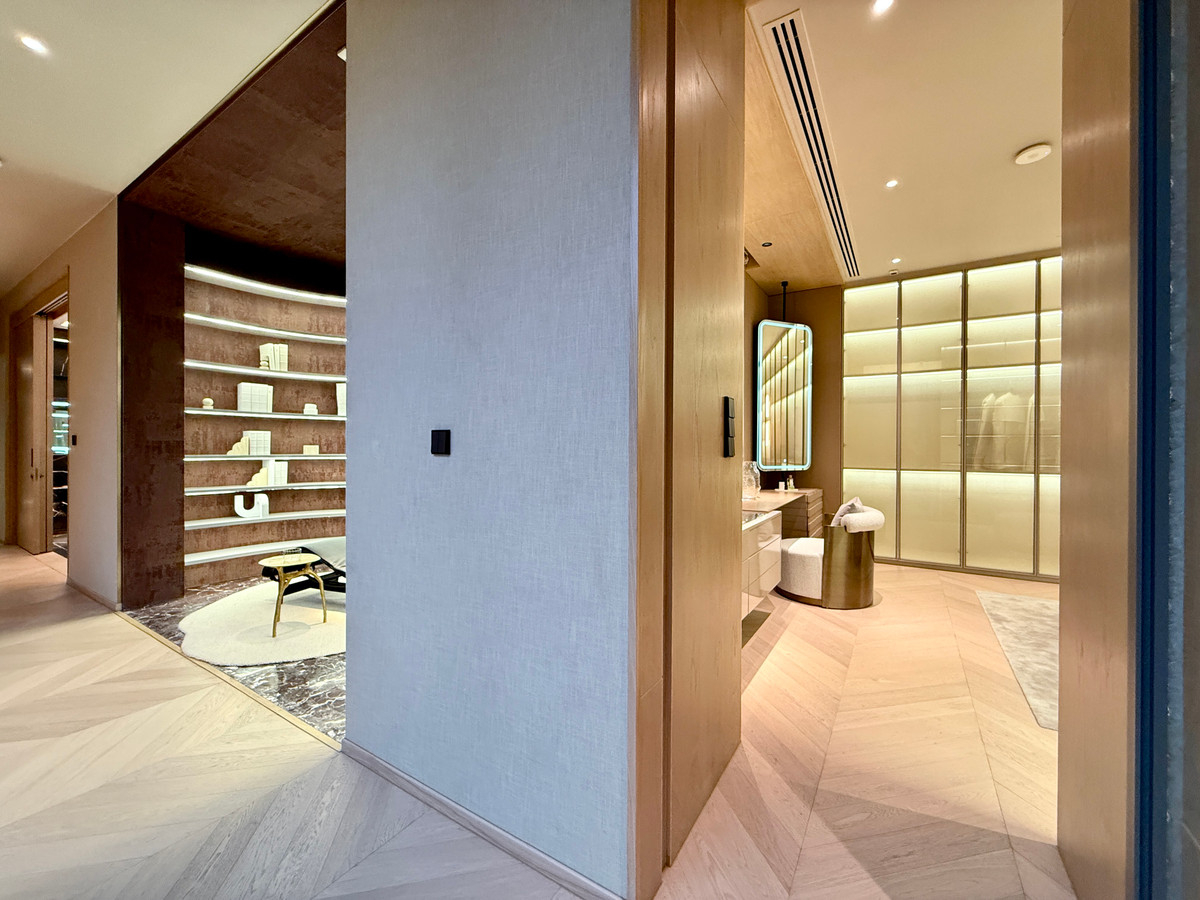 For SaleHouseBang Sue, Wong Sawang, Tao Pun : Very exclusive 3-story luxury house for sale, SONLE Residences Ratchadaphisek, Ultra Luxury Mansion in the heart of the city - only 5 exclusive homes from SC Asset, starting at 260 million baht.