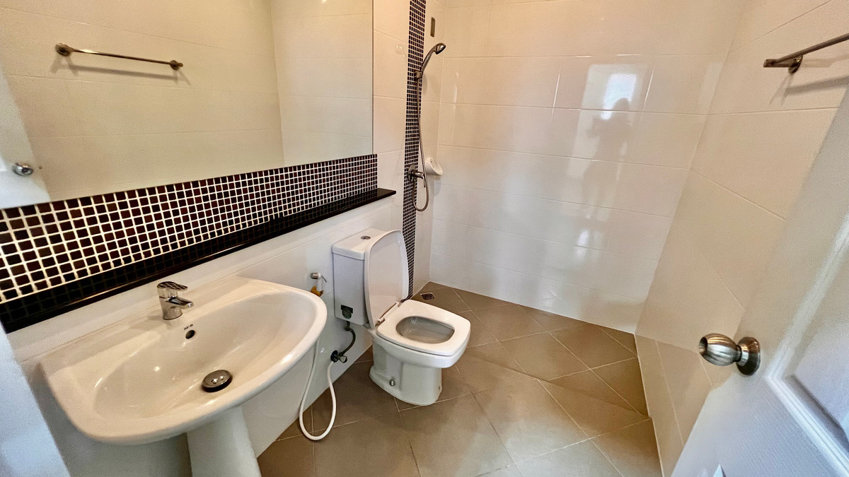 ขายทาวน์โฮมเกษตร นวมินทร์ ลาดปลาเค้า : ขาย ทาวน์โฮม 4 ชั้น Premium Place เอกมัย–รามอินทรา | ทำเลศักยภาพ ใกล้เลียบด่วน | เหมาะอยู่อาศัย–ทำออฟฟิศ–ลงทุนปล่อยเช่า