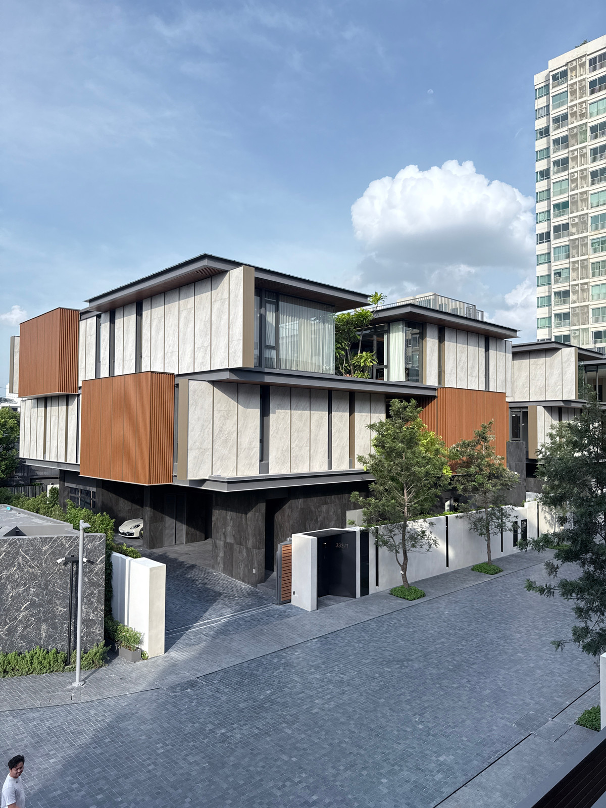 ขายบ้านบางซื่อ วงศ์สว่าง เตาปูน : ขายบ้านหรู 3 ชั้น สุดเอ็กซ์คลูซีฟ SONLE Residences รัชดาภิเษก  Ultra Luxury Mansion ใจกลางกรุง – เอกสิทธิ์เพียง 5 หลัง จาก SC Asset เริ่มต้น 260 ล้านบาท