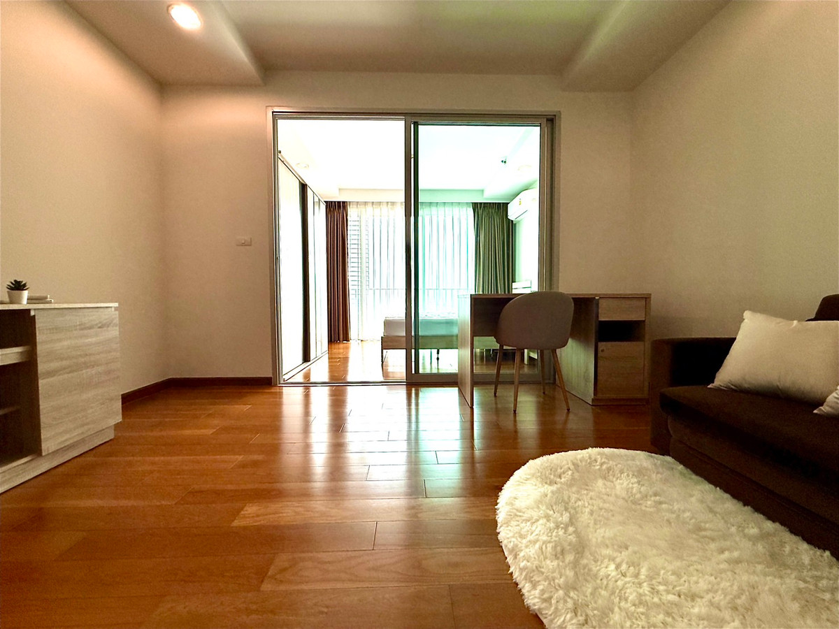 For SaleCondoLadprao, Central Ladprao : Condo for sale THE LINE Phahonyothin Park (Building A) 1 bedroom, 1 bathroom, 38 sq m, 29th floor, southern view, good wind, doesnt block the view 💰 Special price only 3.19 million baht (ALL IN) 🏡 Peeraphong FIFA 📞 087-808-3690