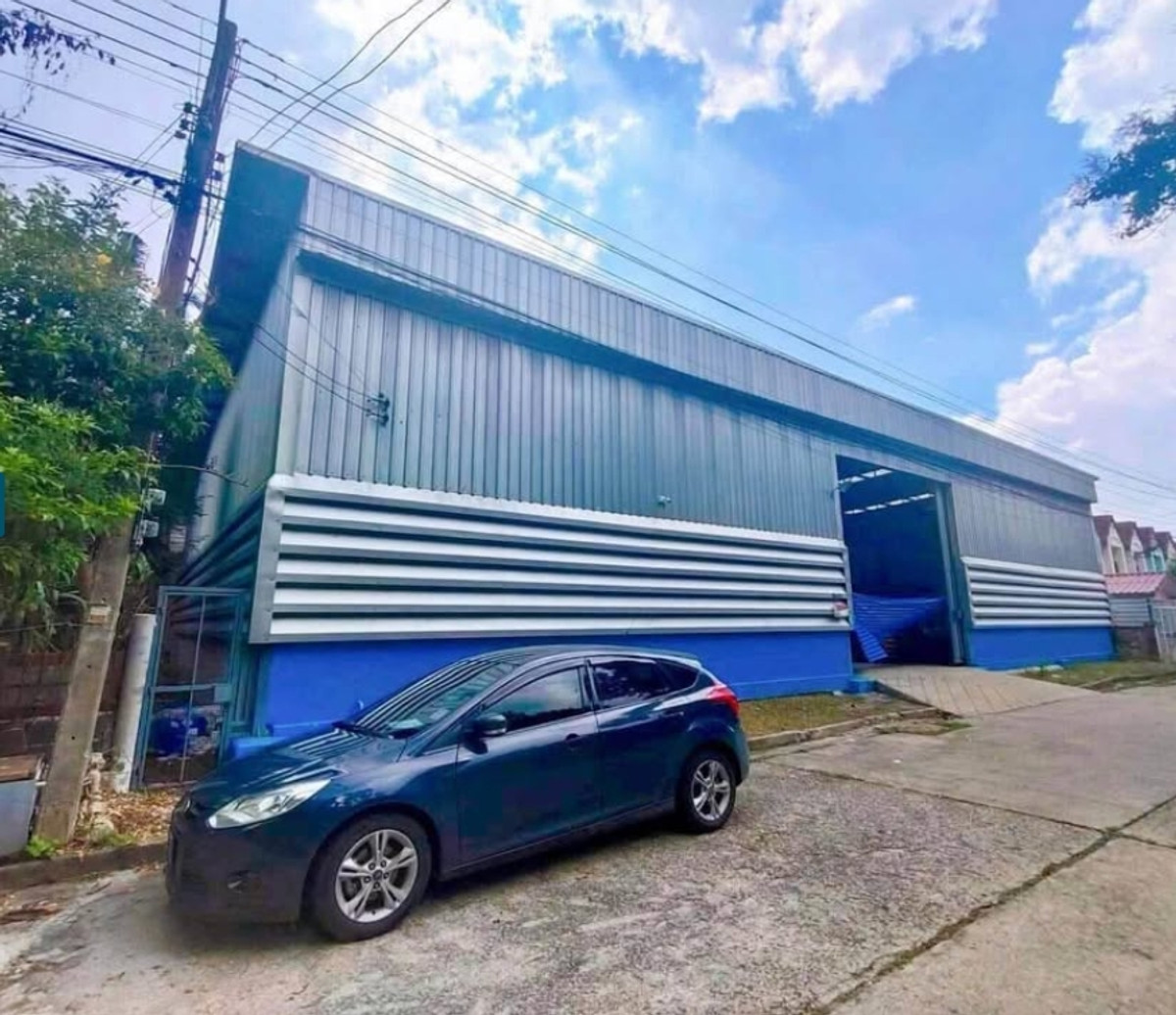 ให้เช่าโกดังปทุมธานี รังสิต ธรรมศาสตร์ : โกดังให้เช่า พร้อมสำนักงาน ถนนรังสิต-นครนายก ปทุมธานี BRE26084