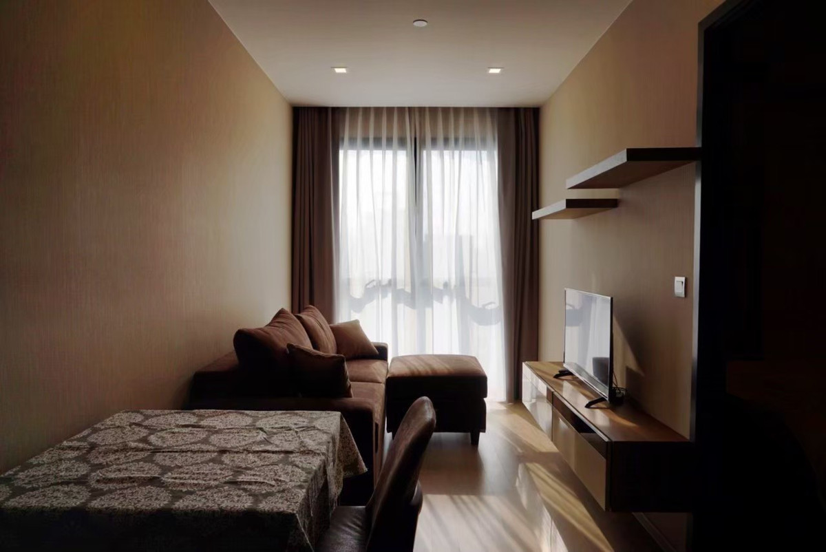 ให้เช่าคอนโดสุขุมวิท อโศก ทองหล่อ : ให้เช่า Ashton Asoke ราคา 30,000 บาท [TTr251108]