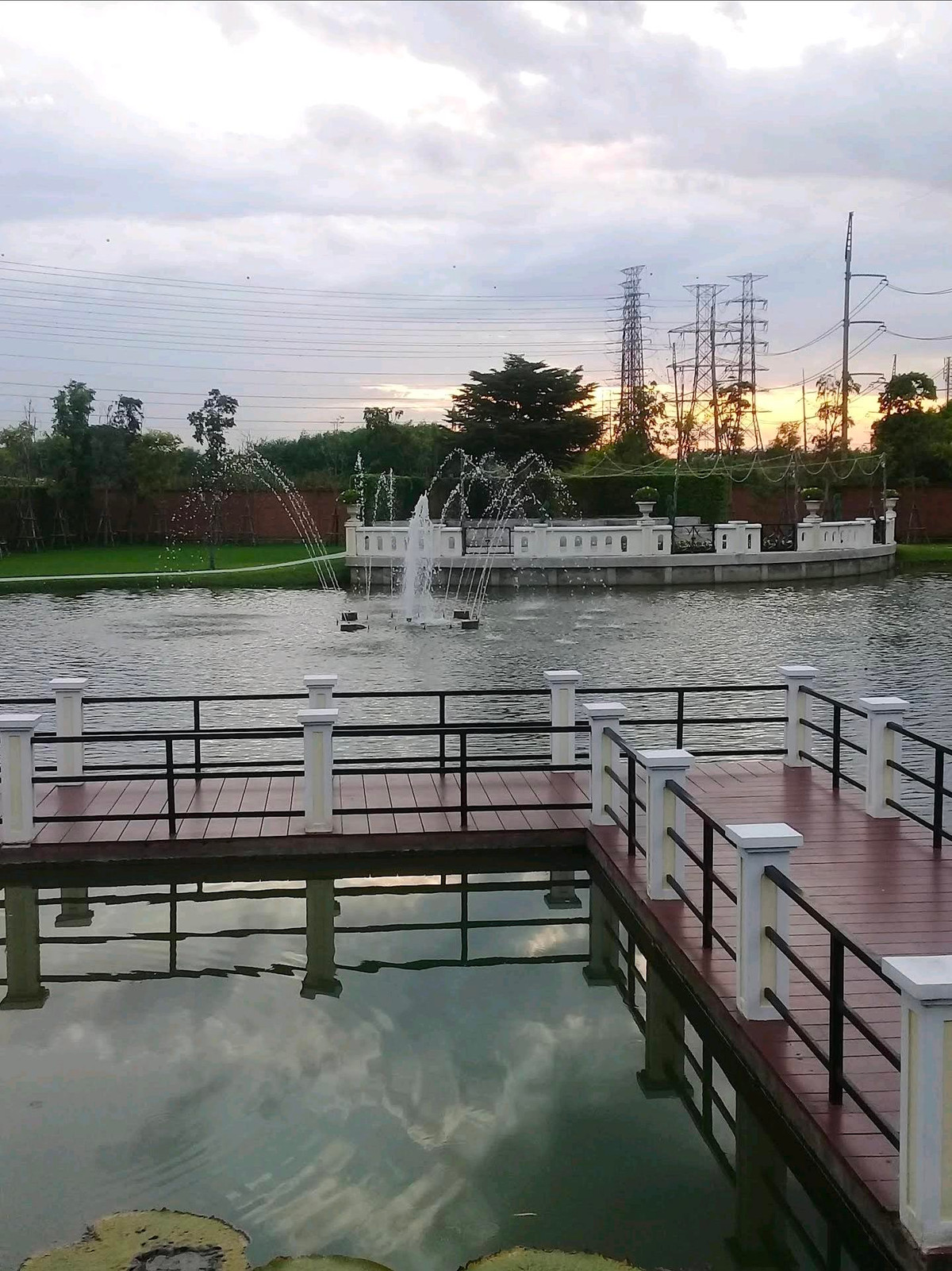 ขายบ้านพัฒนาการ ศรีนครินทร์ : 🚩For Sale : Golden Village Onnut - Pattanakarn / 4 Bed , 4 Bath / 10.9