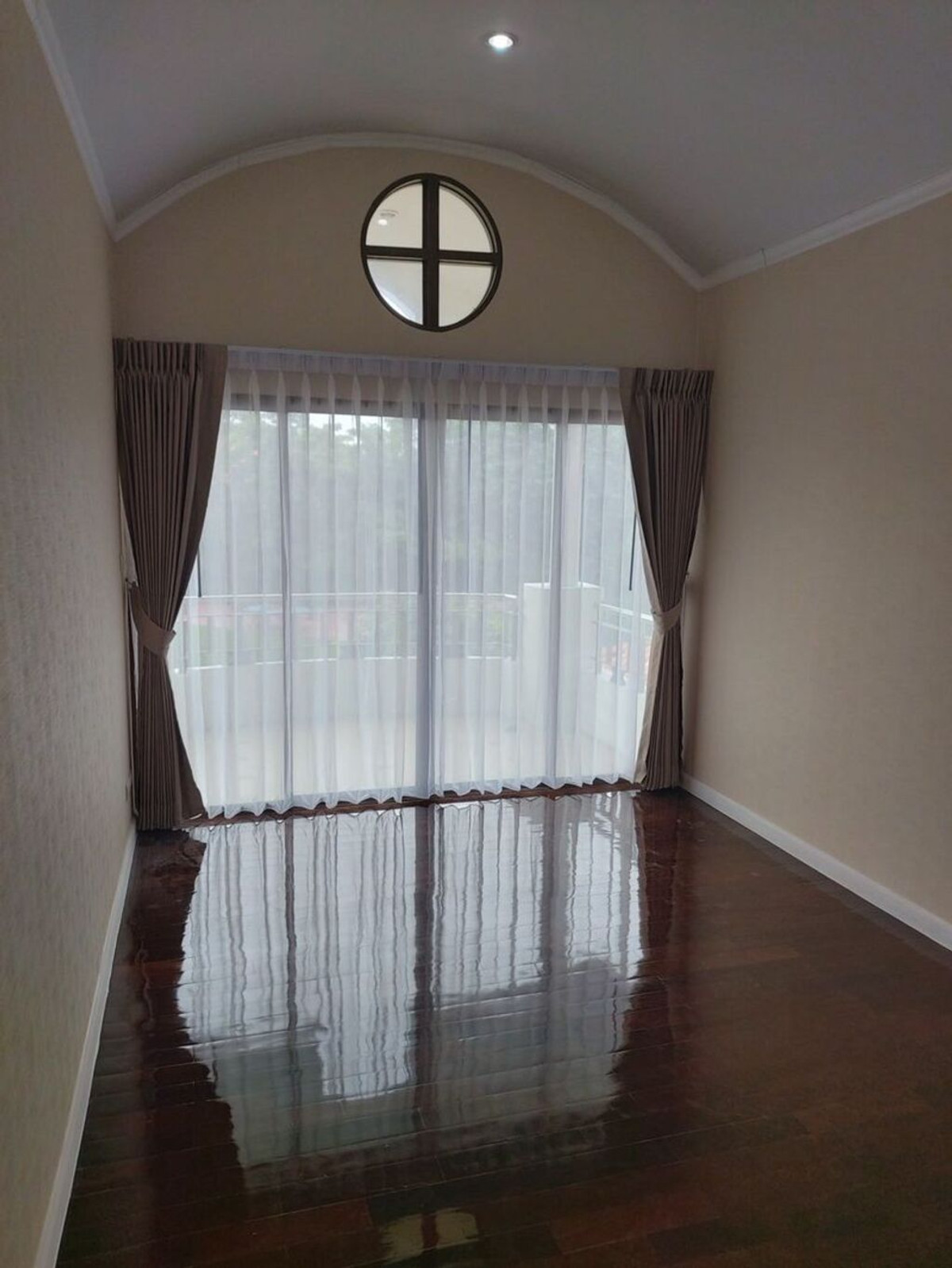 ให้เช่าบ้านลาดกระบัง สุวรรณภูมิ : ให้เช่า ศุภาลัย สุวรรณภูมิ เลขที่ 9/97 (ถ.อ่อนนุช-ลาดกระบัง) (ทิศตะวันออก อยู่หน้าสวน)