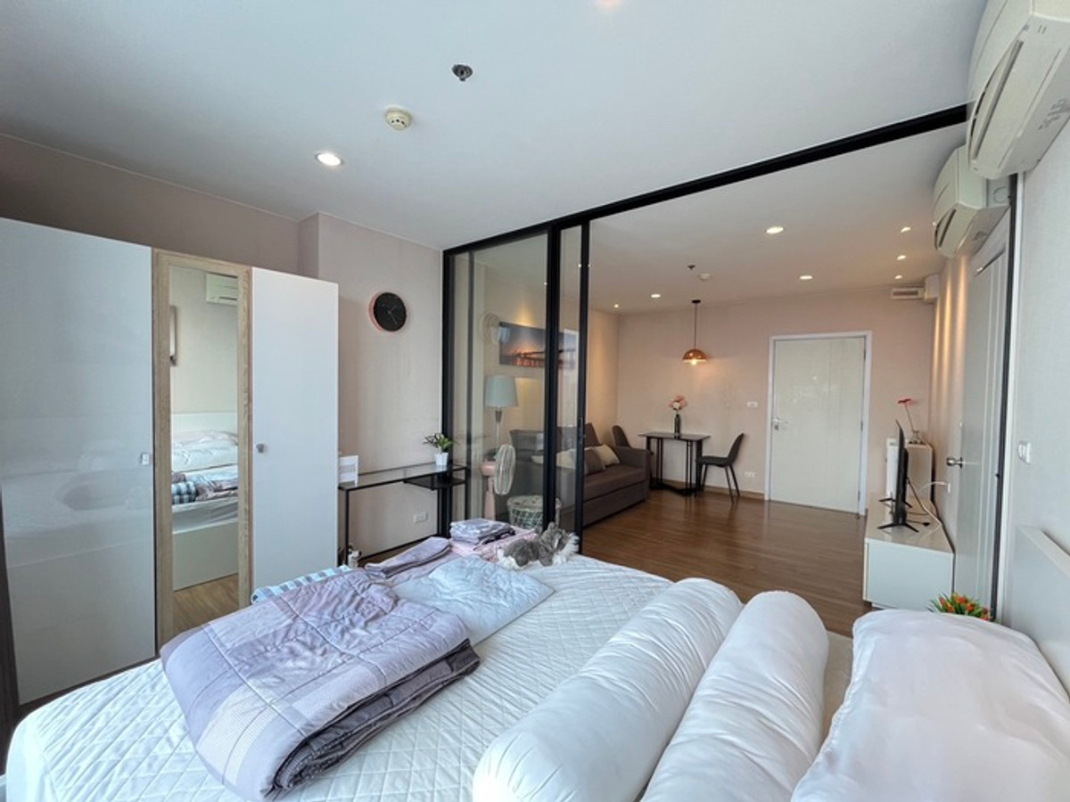 ให้เช่าคอนโดบางซื่อ วงศ์สว่าง เตาปูน : 💖ปล่อยเช่า Condo The Tree Interchange ติดห้างเกตเวย์บางซื่อ / 1 ห้องนอน 36 ตรม ราคาเพียง 13,000 บาท/สอบถามได้นะคะ  🟢 Line : atfirm2010💖