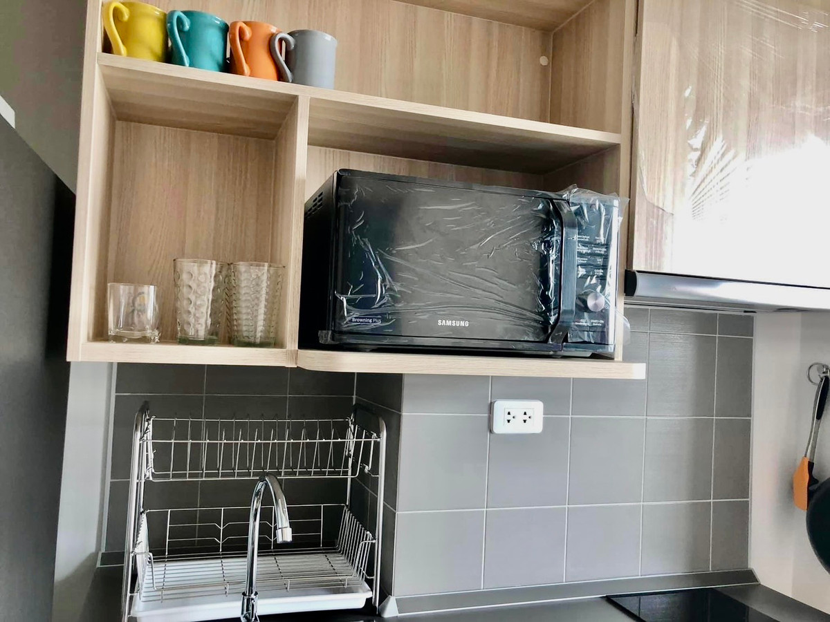 For SaleCondoBangna, Bearing, Lasalle : Urgent sale, luxury condominium next to BTS Bangna, next to Mahanakhon Expressway, size 1 bedroom, 34 sq m., decorated, fully furnished, electrical appliances.