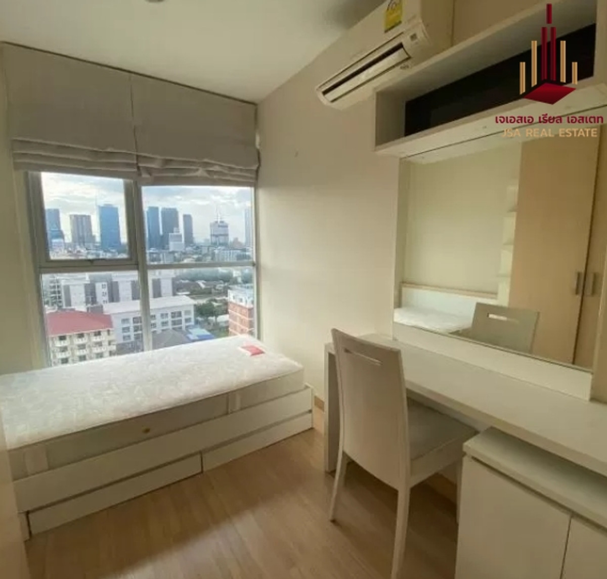 For SaleCondoLadprao, Central Ladprao : ✨ For Sale: Life @ Ladprao 18 Condo ✨ 💰 Only 5,690,000 THB