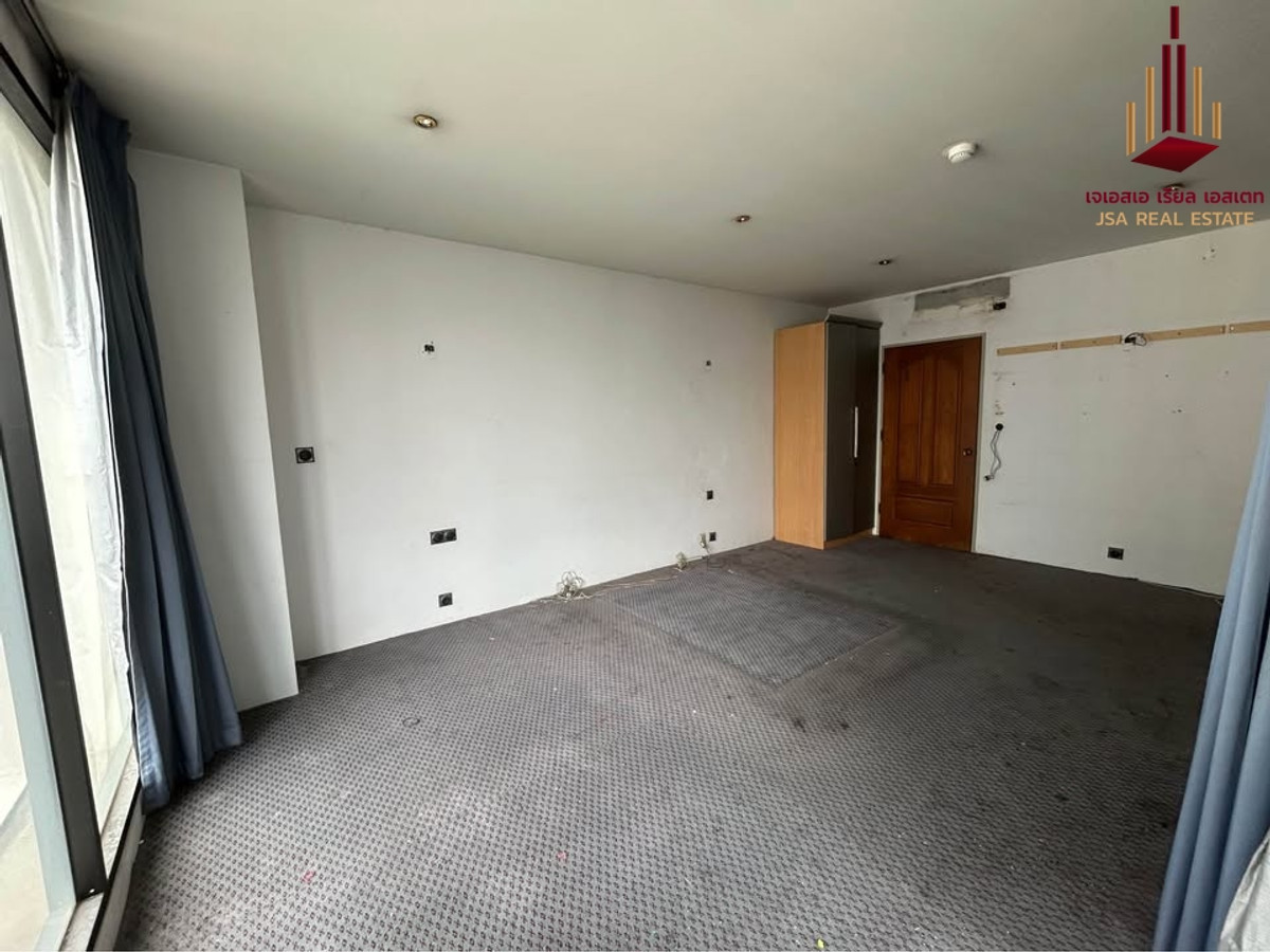 For SaleCondoSukhumvit, Asoke, Thonglor : ✨ For Sale: Las Colinas Condo ✨ 💰 Only 16,900,000 THB