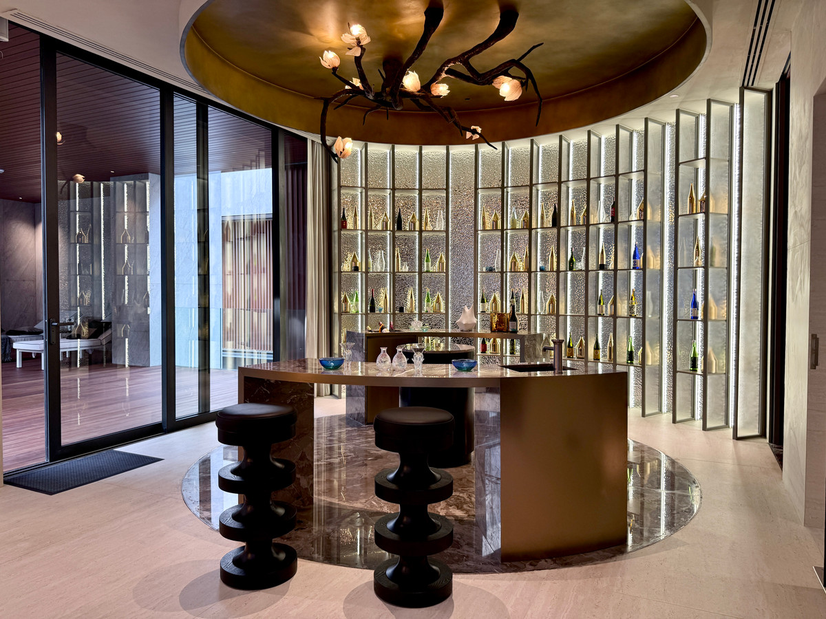 For SaleHouseBang Sue, Wong Sawang, Tao Pun : Very exclusive 3-story luxury house for sale, SONLE Residences Ratchadaphisek, Ultra Luxury Mansion in the heart of the city - only 5 exclusive homes from SC Asset, starting at 260 million baht.