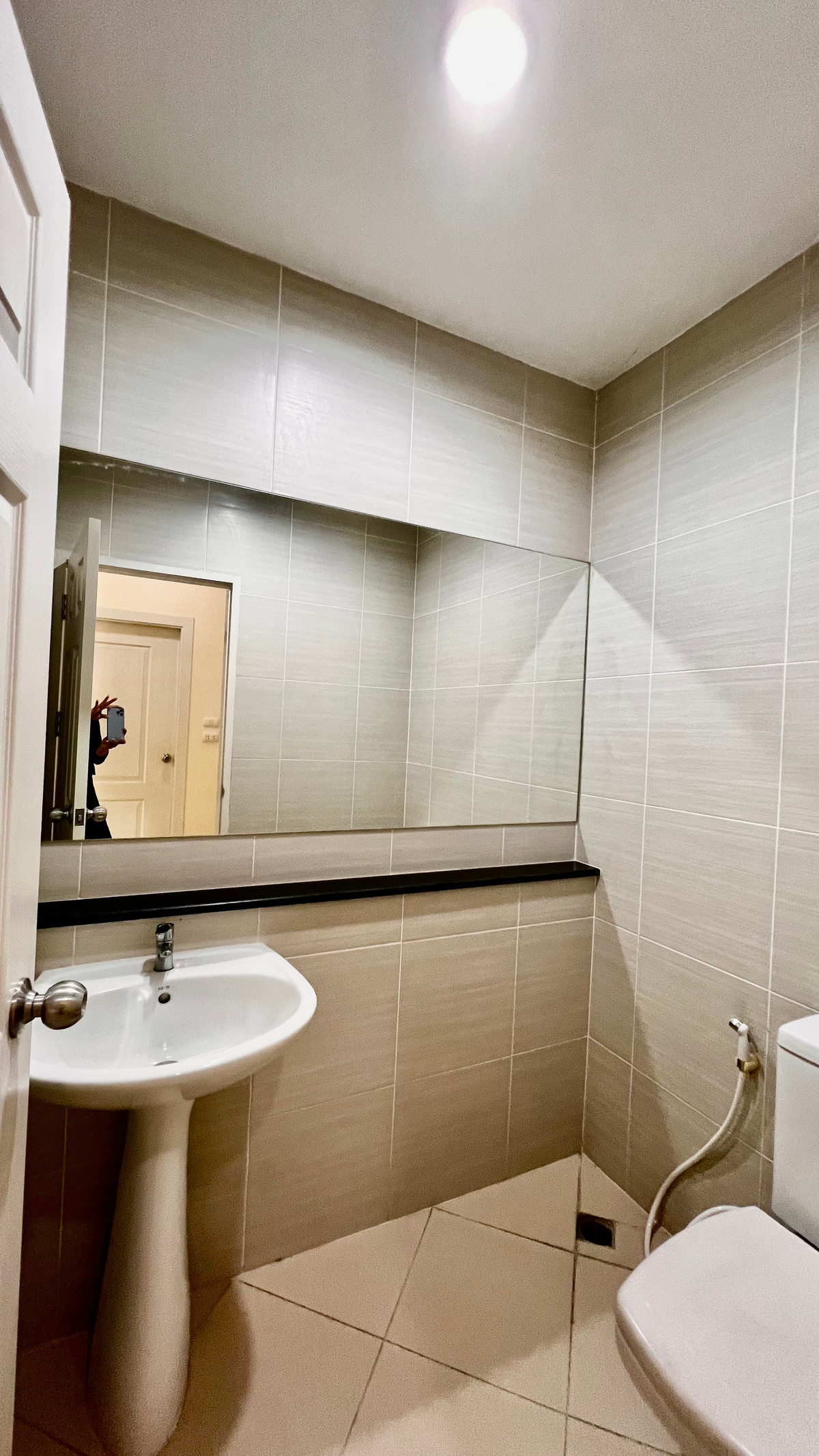 ขายทาวน์โฮมเกษตร นวมินทร์ ลาดปลาเค้า : ขาย ทาวน์โฮม 4 ชั้น Premium Place เอกมัย–รามอินทรา | ทำเลศักยภาพ ใกล้เลียบด่วน | เหมาะอยู่อาศัย–ทำออฟฟิศ–ลงทุนปล่อยเช่า