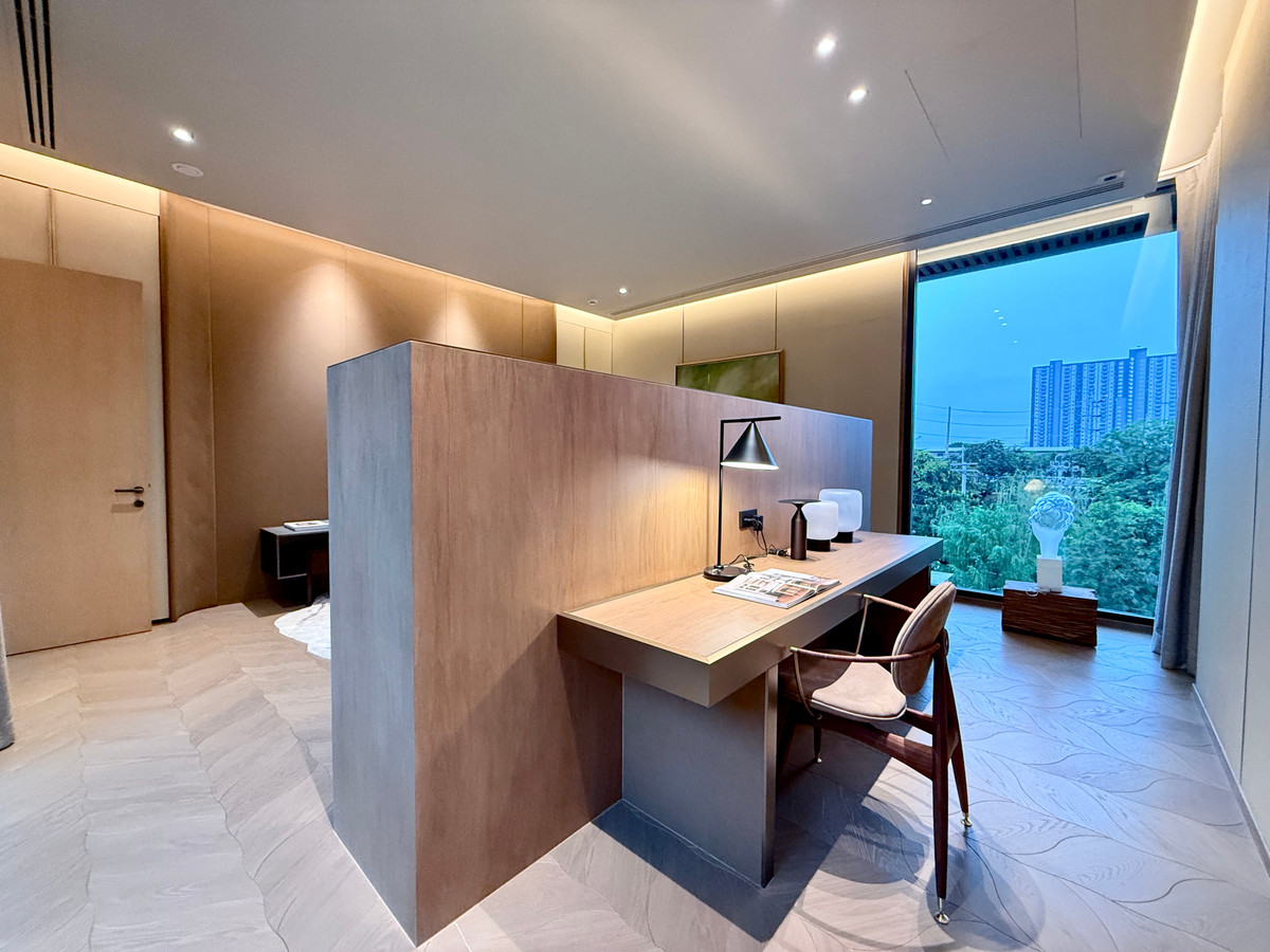 For SaleHouseBang Sue, Wong Sawang, Tao Pun : Very exclusive 3-story luxury house for sale, SONLE Residences Ratchadaphisek, Ultra Luxury Mansion in the heart of the city - only 5 exclusive homes from SC Asset, starting at 260 million baht.