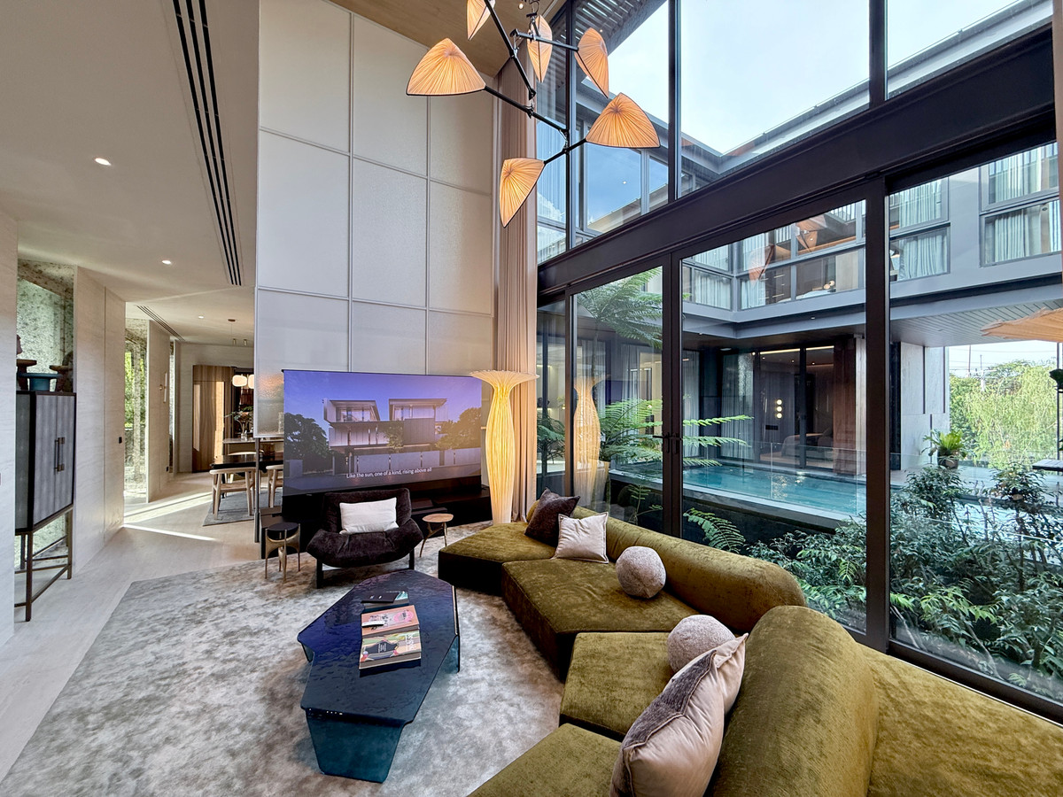 For SaleHouseBang Sue, Wong Sawang, Tao Pun : Very exclusive 3-story luxury house for sale, SONLE Residences Ratchadaphisek, Ultra Luxury Mansion in the heart of the city - only 5 exclusive homes from SC Asset, starting at 260 million baht.