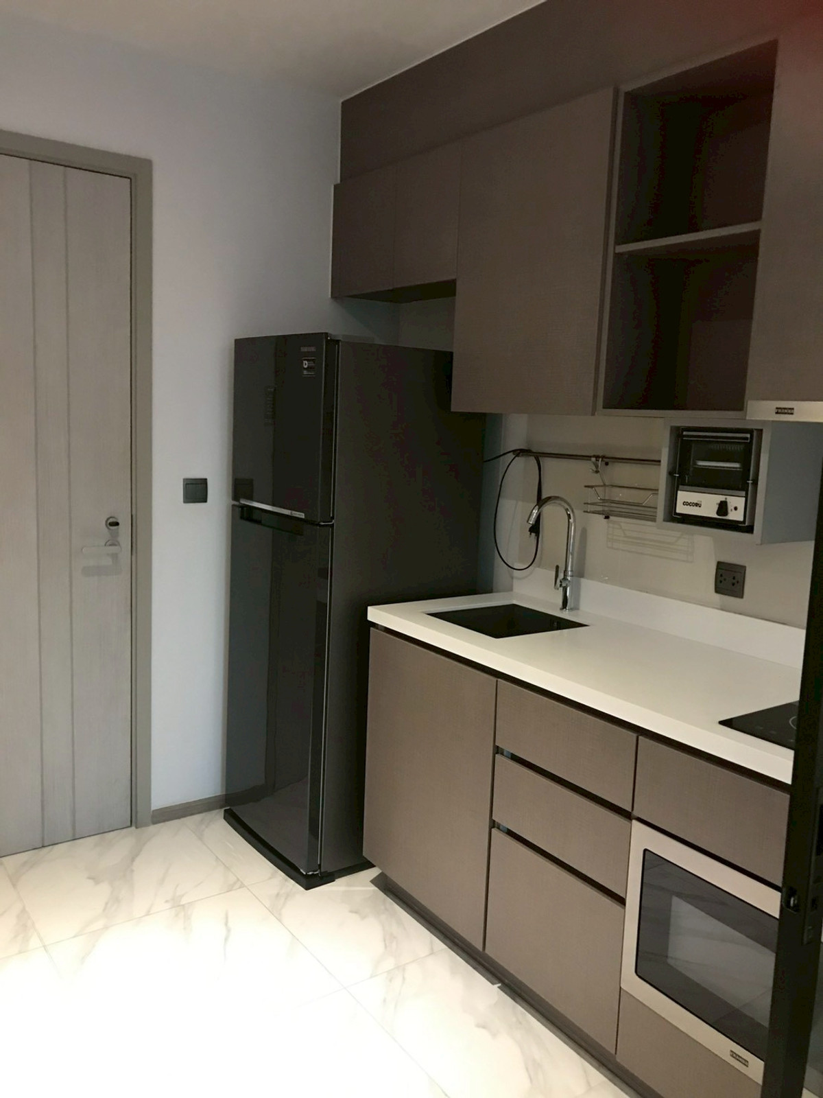 For RentCondoSukhumvit, Asoke, Thonglor : 💎 GT16189 | Condo Rhythm Ekkamai, convenient travel, near BTS, there is a shuttle, beautiful room, fully furnished, ready to move in!!