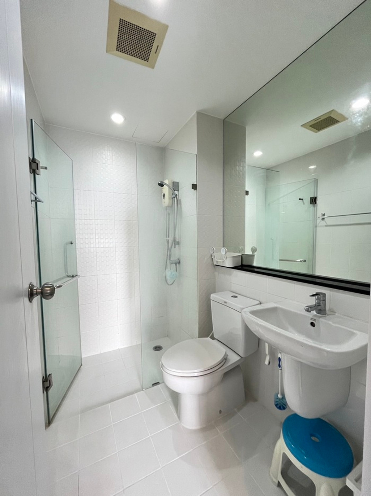 ให้เช่าคอนโดบางซื่อ วงศ์สว่าง เตาปูน : 💖ปล่อยเช่า Condo The Tree Interchange ติดห้างเกตเวย์บางซื่อ / 1 ห้องนอน 36 ตรม ราคาเพียง 13,000 บาท/สอบถามได้นะคะ  🟢 Line : atfirm2010💖