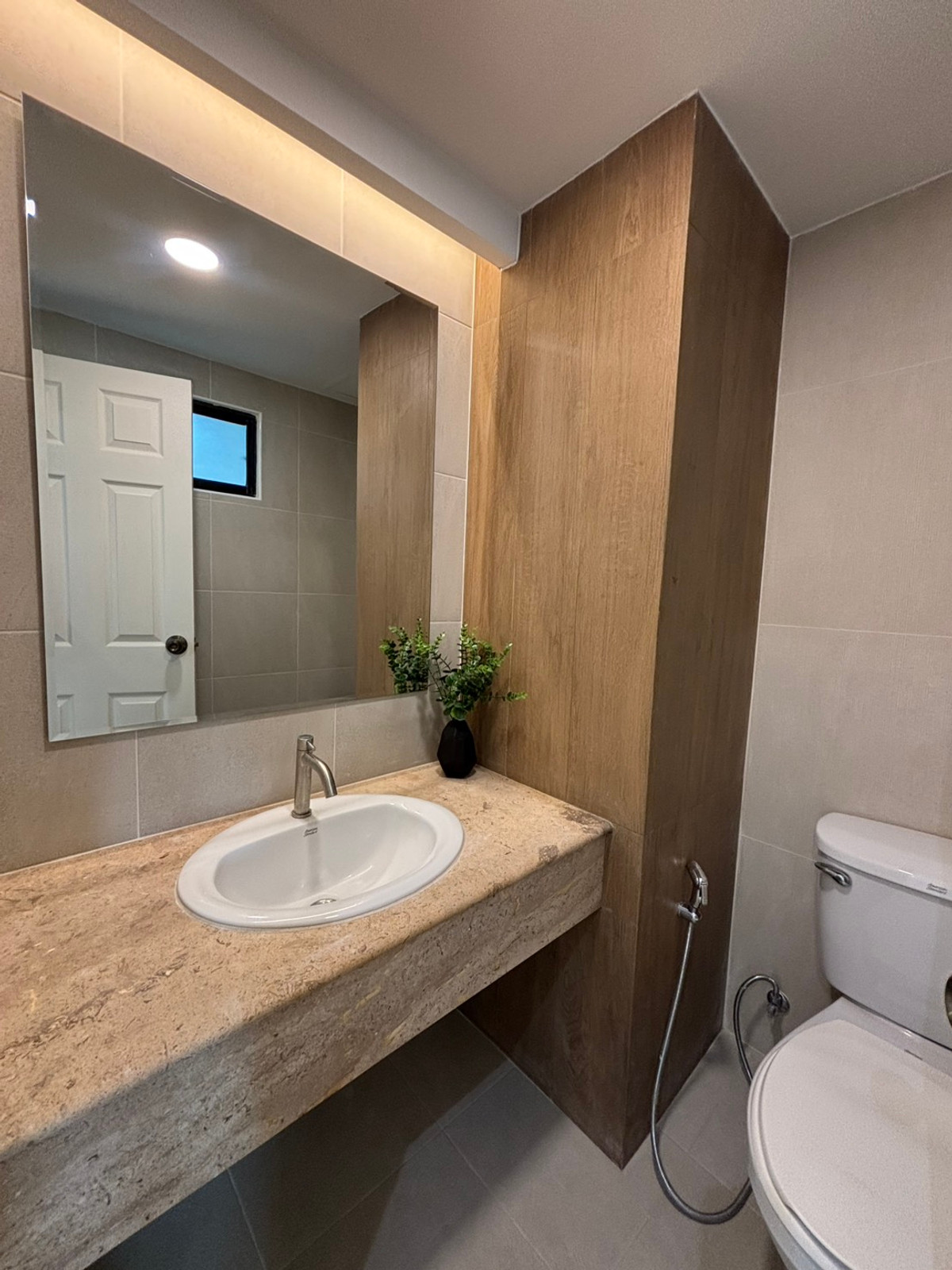 ขายคอนโดพระราม 3 สาธุประดิษฐ์ : ขายคอนโด Lumpini Place Rama 3 Riverview ราคา 5,190,000 บาท [JZs251014]