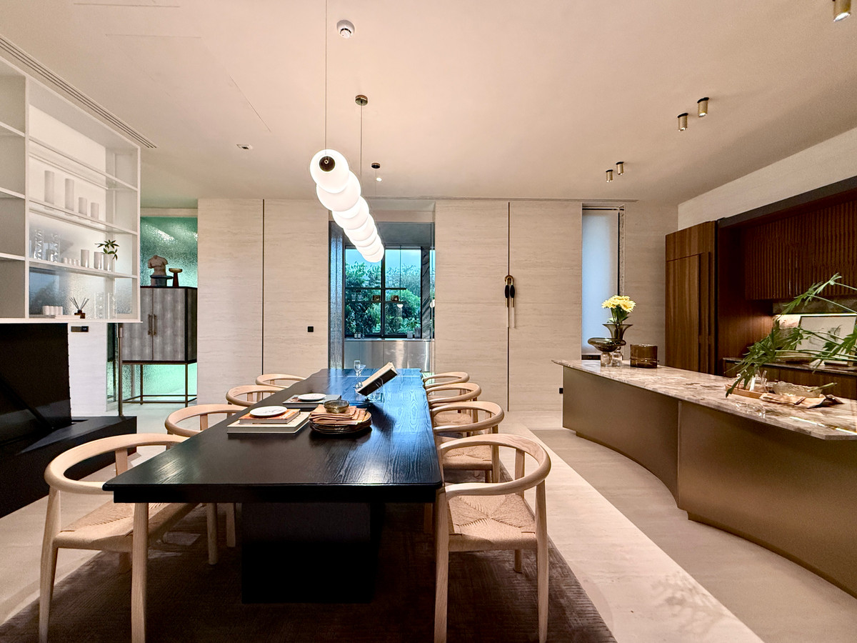 For SaleHouseBang Sue, Wong Sawang, Tao Pun : Very exclusive 3-story luxury house for sale, SONLE Residences Ratchadaphisek, Ultra Luxury Mansion in the heart of the city - only 5 exclusive homes from SC Asset, starting at 260 million baht.