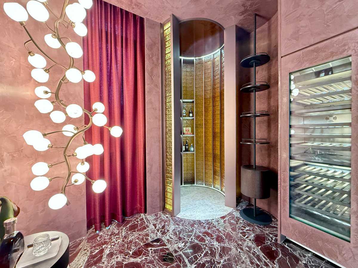 For SaleHouseBang Sue, Wong Sawang, Tao Pun : Very exclusive 3-story luxury house for sale, SONLE Residences Ratchadaphisek, Ultra Luxury Mansion in the heart of the city - only 5 exclusive homes from SC Asset, starting at 260 million baht.