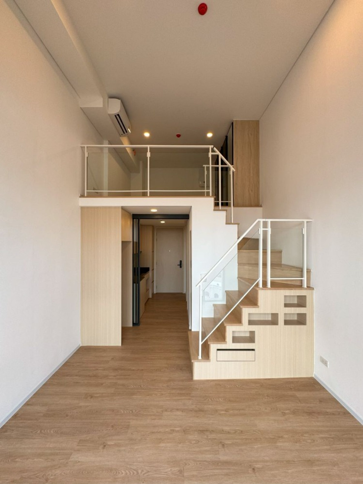 For SaleCondoRama9, Petchburi, RCA : Siamese RAMA 9 (Landmark @MRTA Station) / 1 Bedroom (FOR SALE), Siamese Rama 9 (Landmark @MRTA Station) / 1 Bedroom (For Sale) PRAEW084