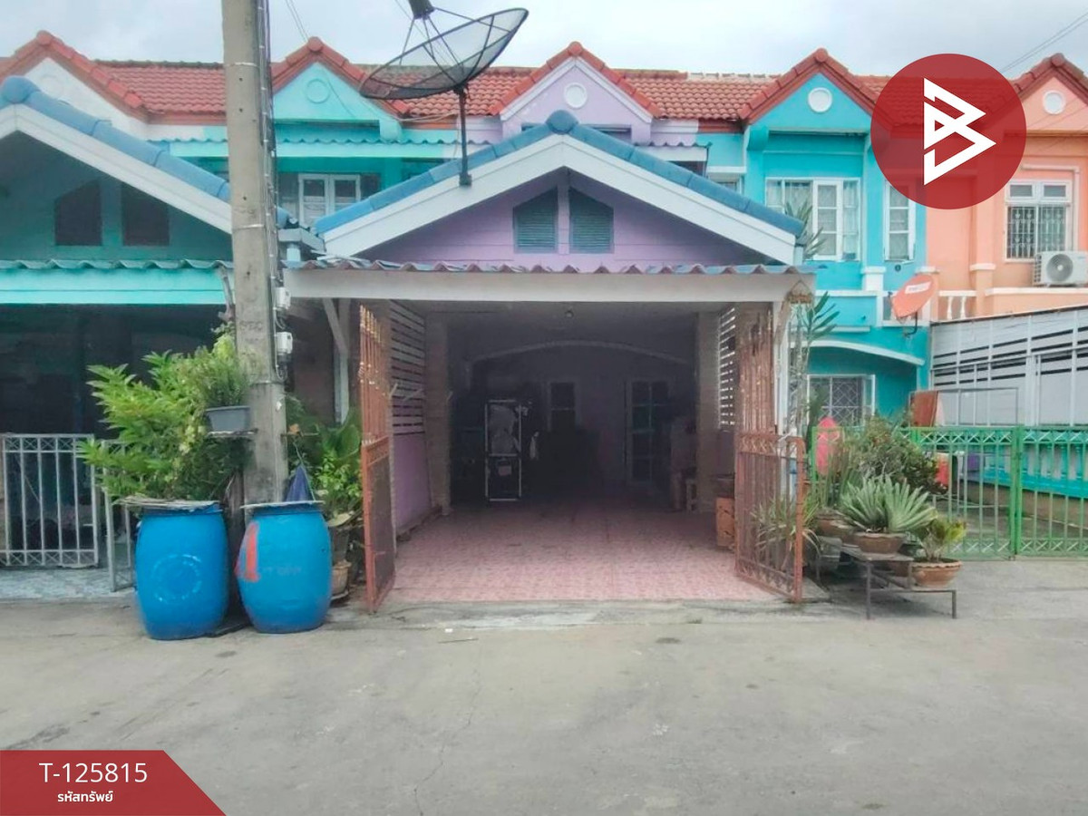 For SaleTownhomePathum Thani,Rangsit, Thammasat : Townhouse for sale Rung Rueang House Village 1 Lam Luk Ka-Khlong 4 Pathum Thani
