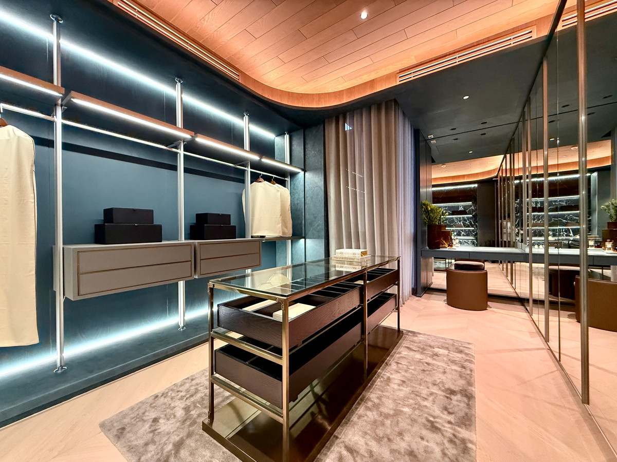 For SaleHouseBang Sue, Wong Sawang, Tao Pun : Very exclusive 3-story luxury house for sale, SONLE Residences Ratchadaphisek, Ultra Luxury Mansion in the heart of the city - only 5 exclusive homes from SC Asset, starting at 260 million baht.