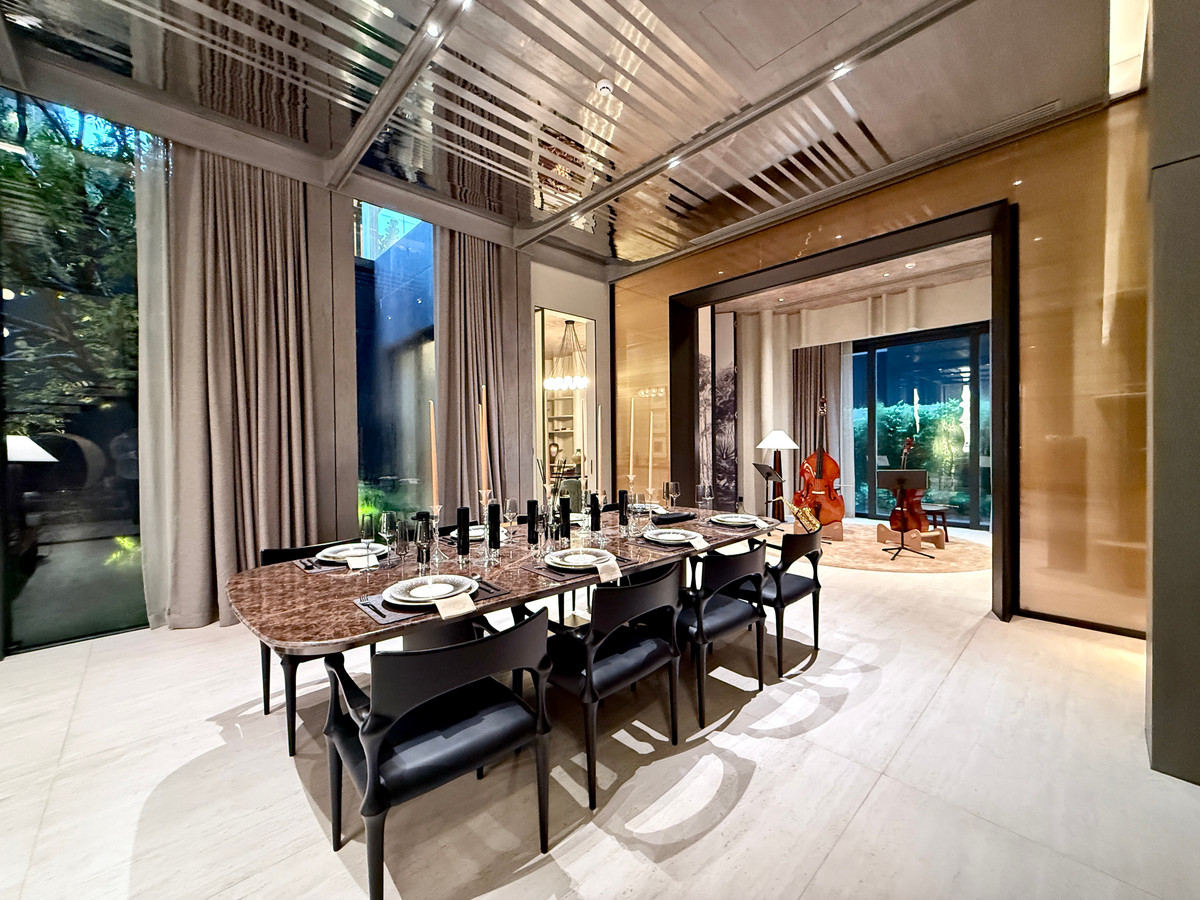 For SaleHouseBang Sue, Wong Sawang, Tao Pun : Very exclusive 3-story luxury house for sale, SONLE Residences Ratchadaphisek, Ultra Luxury Mansion in the heart of the city - only 5 exclusive homes from SC Asset, starting at 260 million baht.